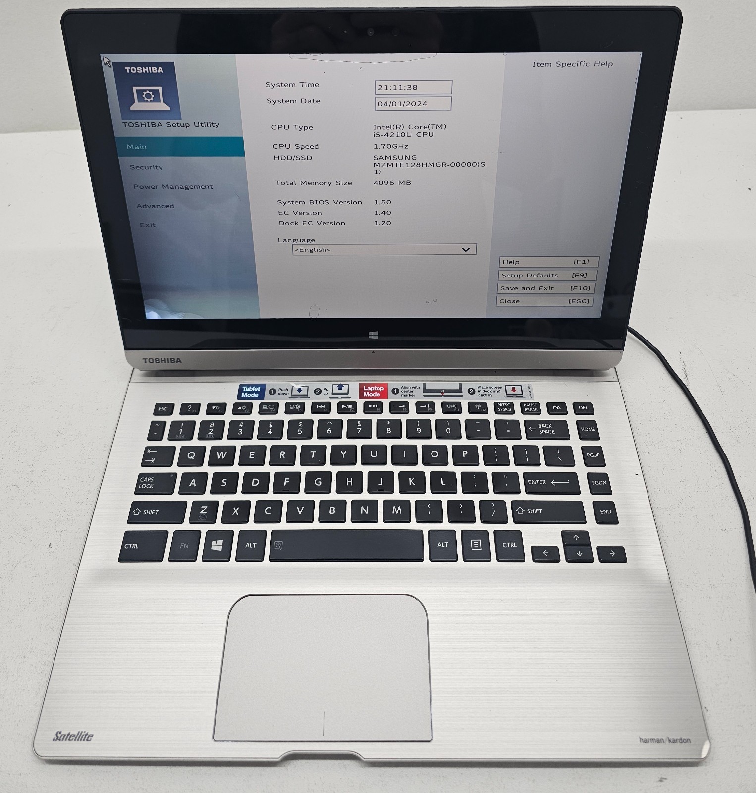 Toshiba Satellite Click 2 Pro Laptop Intel i5-4210U 4GB Ram 128GB SSD NO OS (FL)