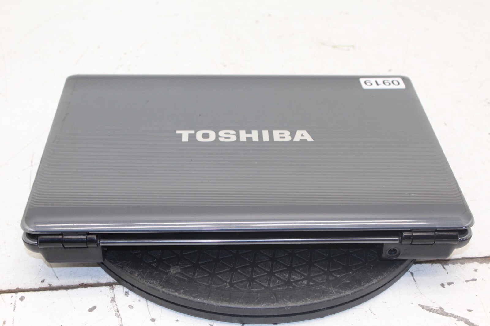 Toshiba Satellite M305-S4822 Laptop Intel Core 2 Duo T5500 3GB Ram No HDD/Batt