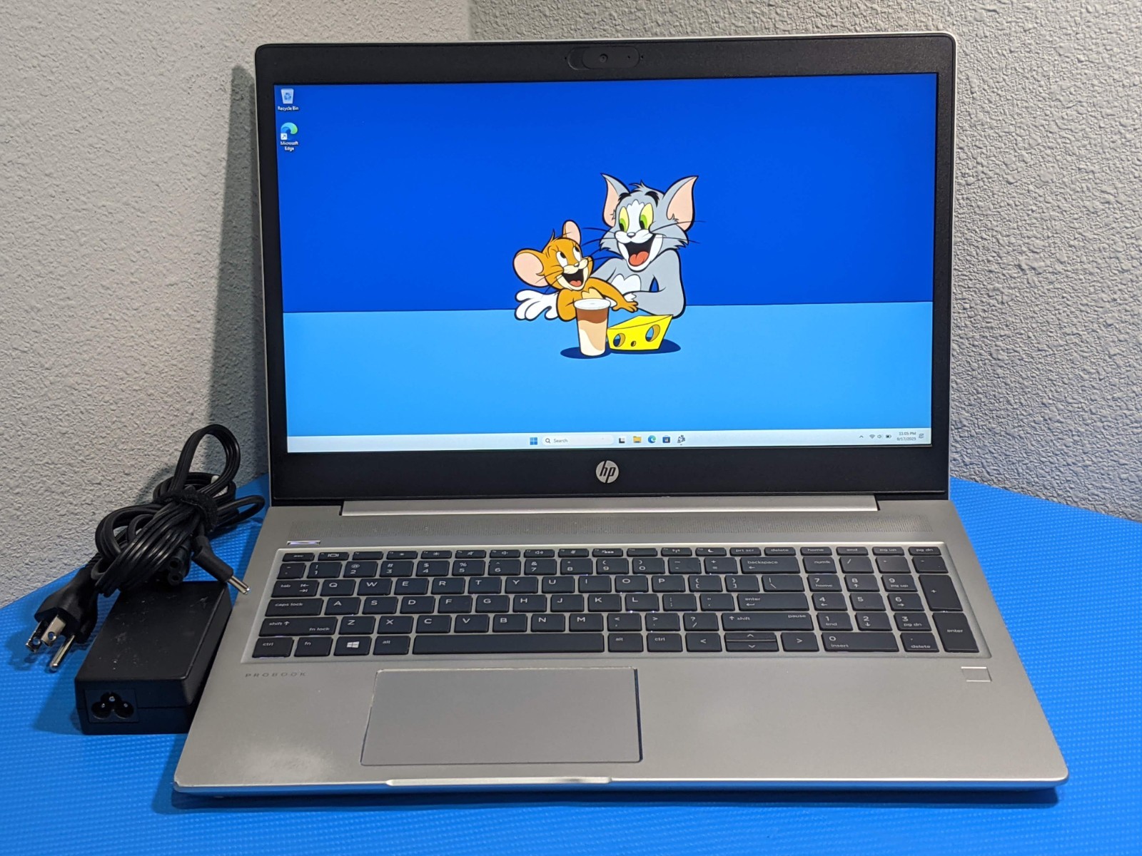 HP ProBook 450 G7 15.6″ FHD Intel Core i5-10210U 1.6GHz 16GB 256GB W11P +Charger