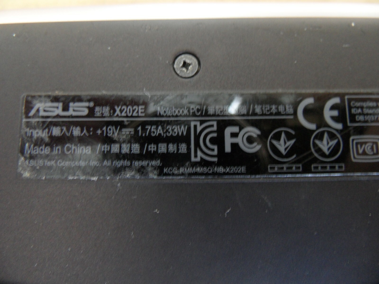 Asus X202E Laptop For Parts Posted Bios Hard Drive Wiped Dinged Up