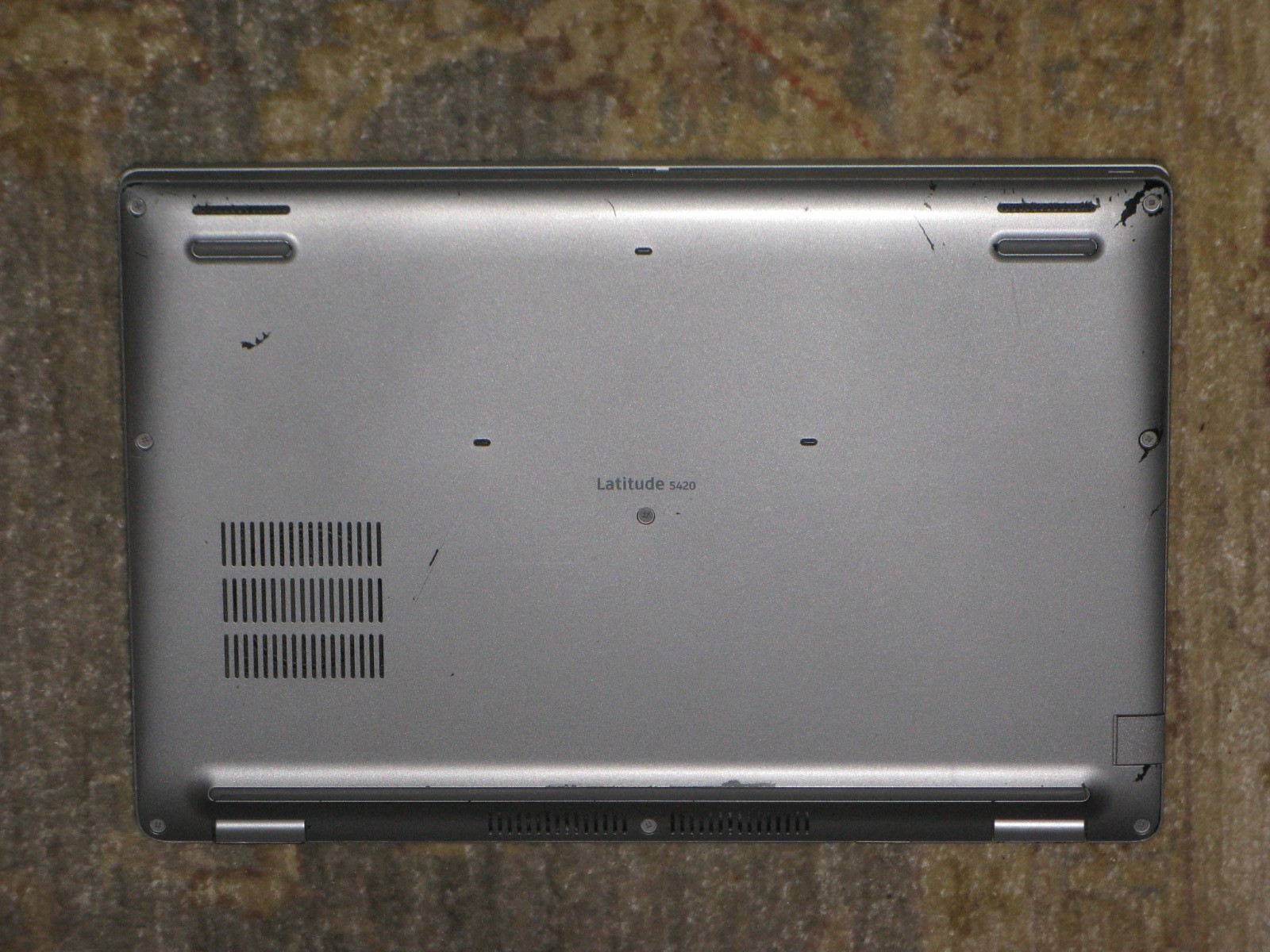 Dell Latitude 5420 i7-1185G7 256GB NVMe 12GB FHD non-touch TB4 FP+SC IR Cam vPro