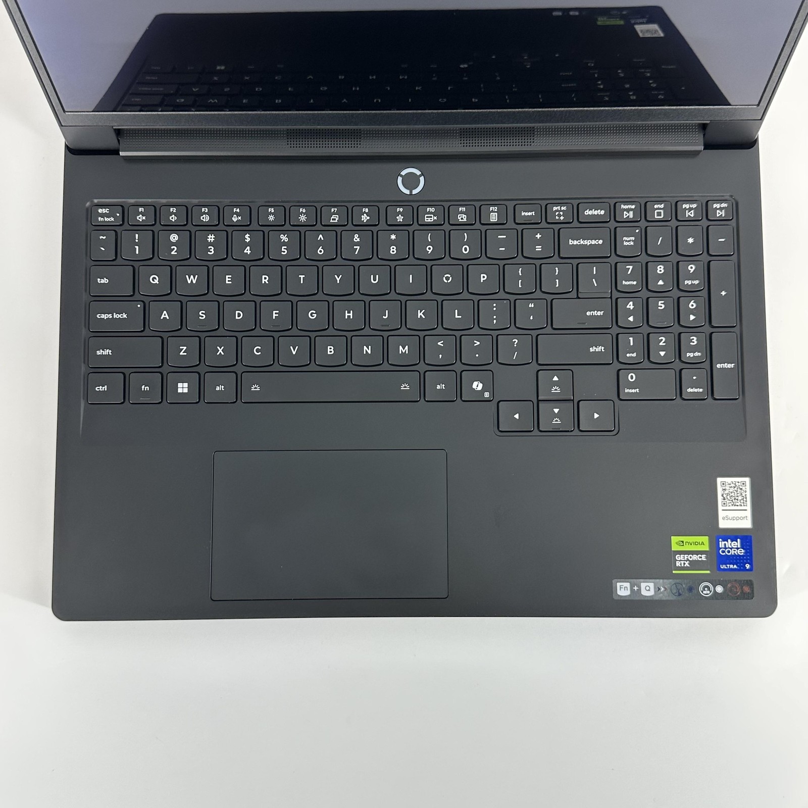 Lenovo Legion Pro 7i Gen 10 16 QHD+ 2.4 GHz Ultra 7 255HX 32GB 2TB RTX 5070 Ti