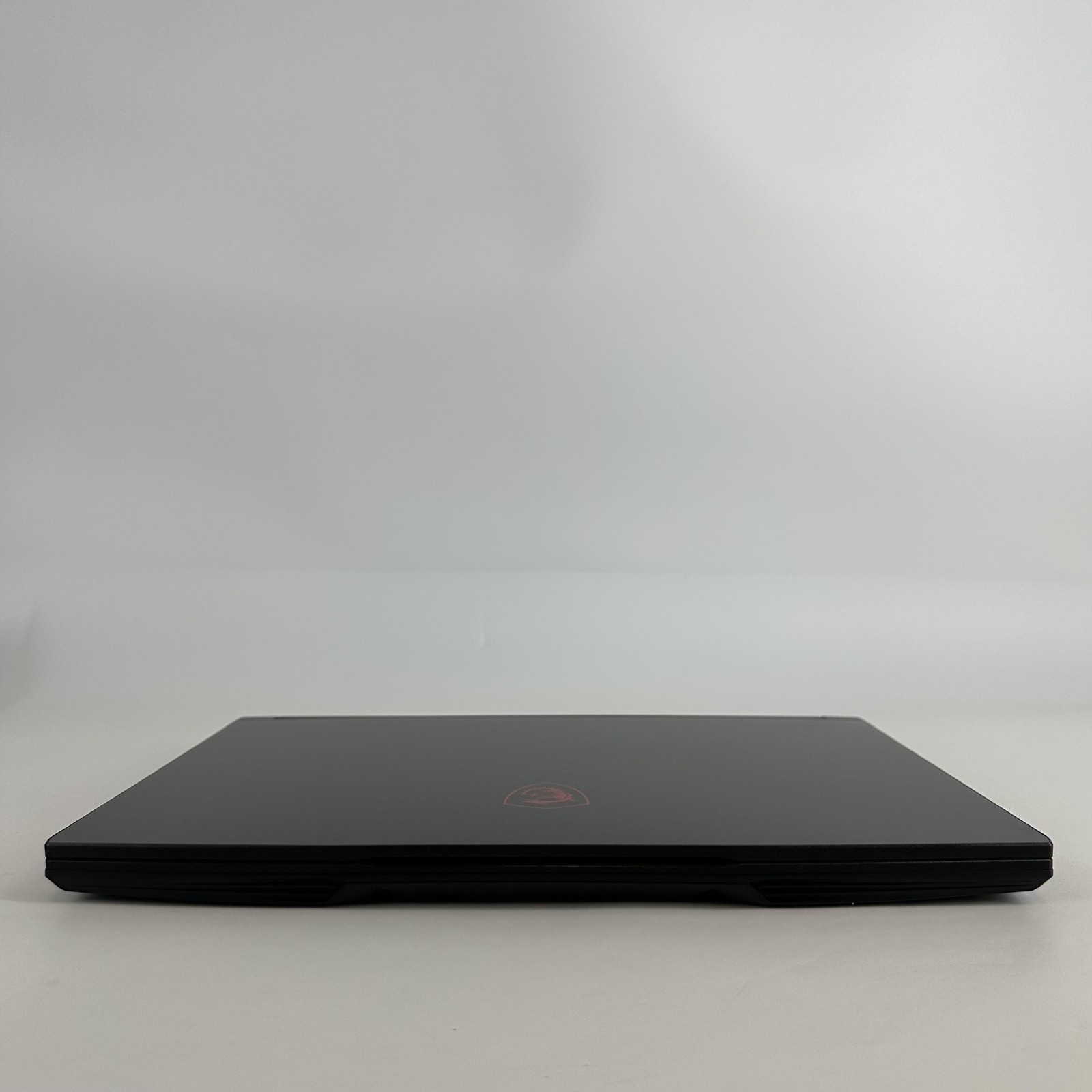 MSI Thin GF63 15.6 FHD i5-10500H 2.50GHz 16GB 1TB SSD GTX 1650 Max-Q FRAME SPLIT