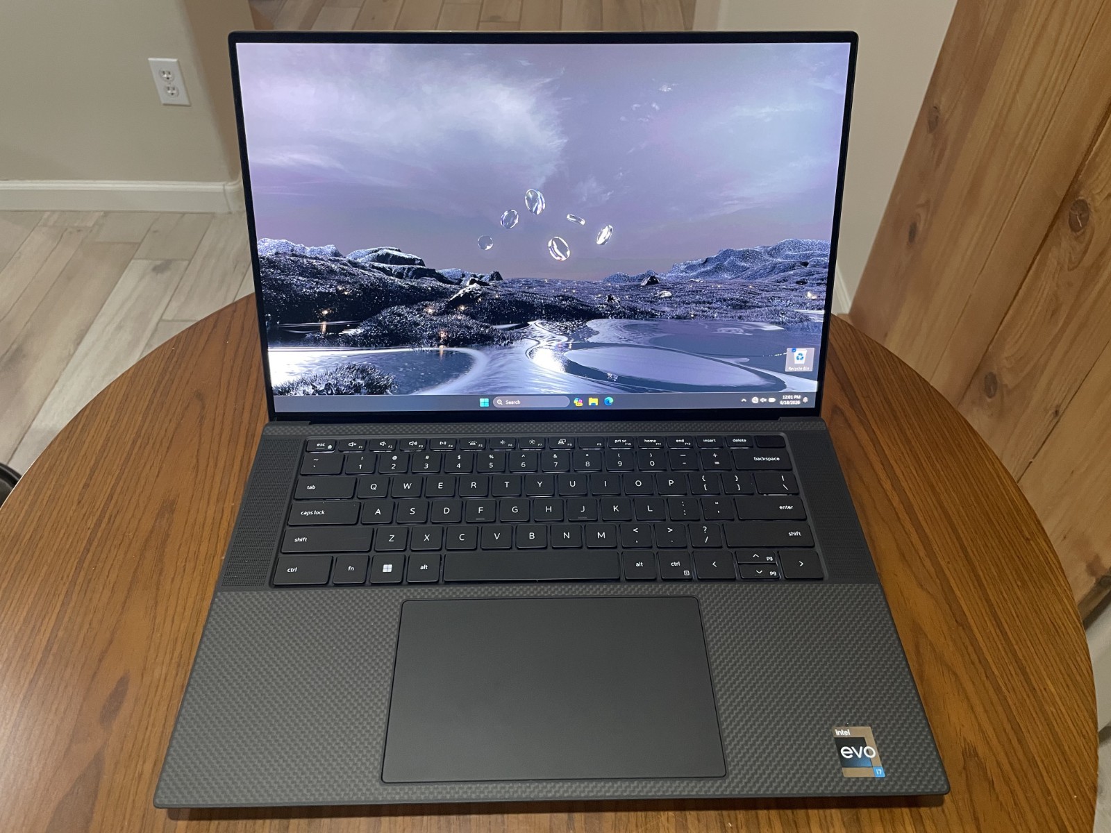Dell XPS 15 9530 3.5K OLED Touch i7-13700H 32GB 1TB SSD RTX 4050 – 100% Battery