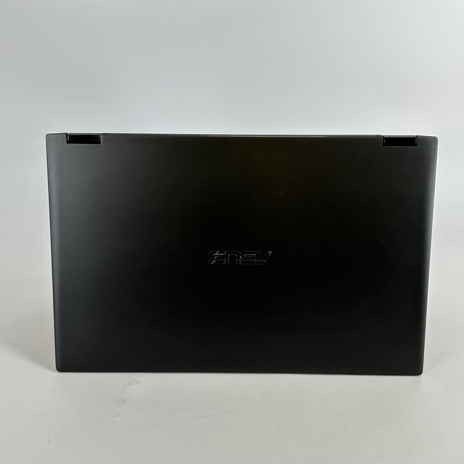 Asus Zenbook Flip 15 4K TOUCH i7-10510U 1.80GHz 16GB 1TB SSD GTX 1050 Max-Q Good