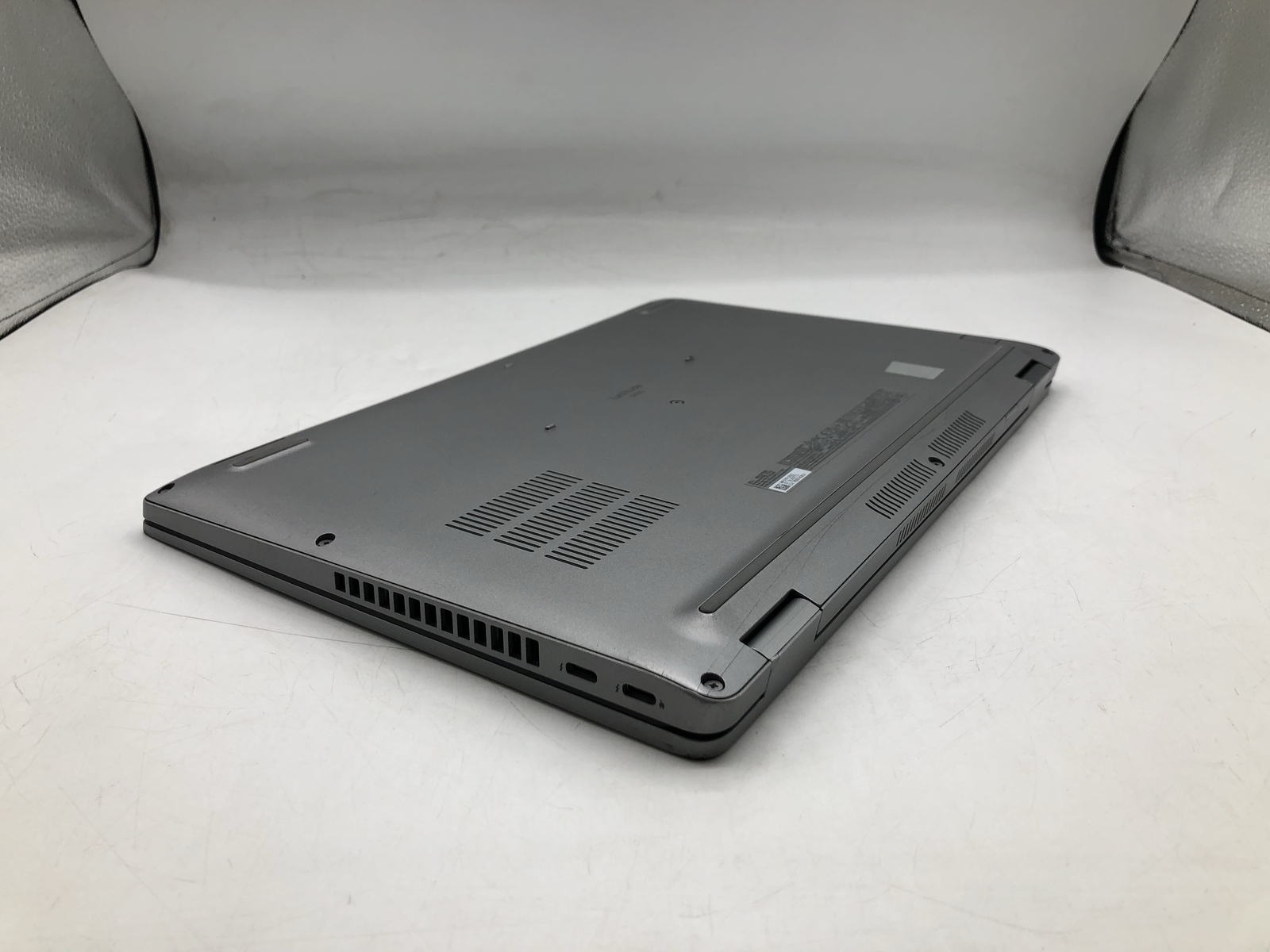 DELL LATITUDE 5430 Notebook i7-1255u 16GB RAM 512GB SSD – Grade D