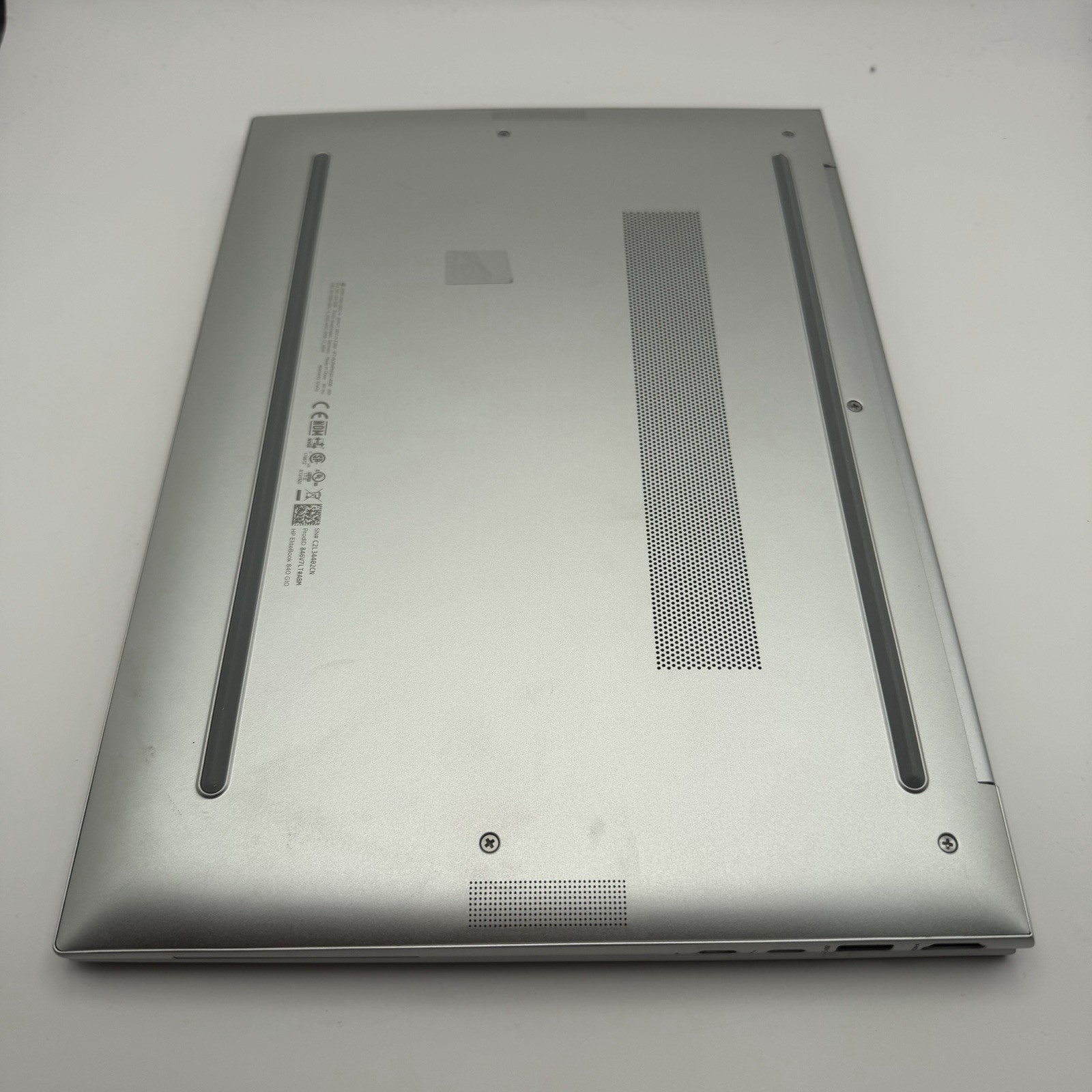 HP EliteBook 840 G10, 14” i7 1355U, 32GB 1TB SSD – Windows 11 Pro