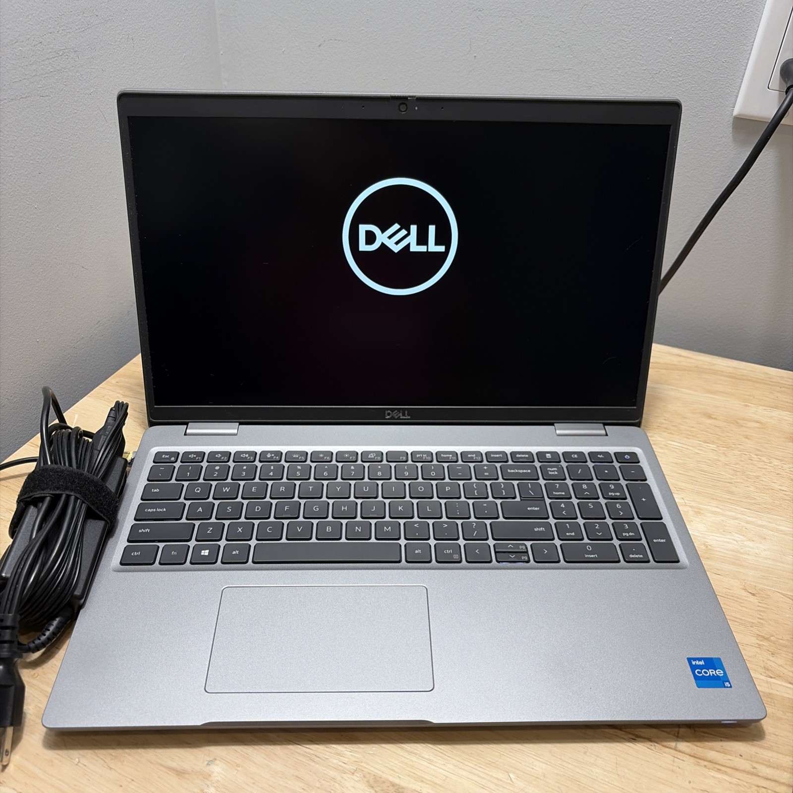 Dell Latitude 5520 Core i5-1135G7 2.40GHz, 16GB, 256GB SSD WebCam, WiFi W11 Cord