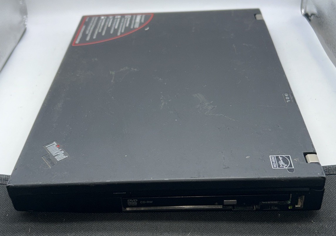 Lenovo ThinkPad R61i Tested Working Vintage “Needs To Be Factory Reset”