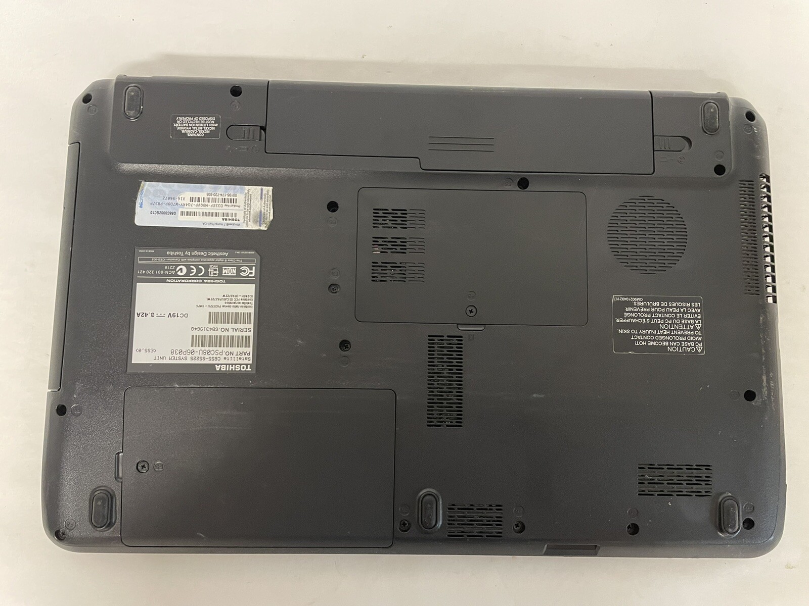 Toshiba Satellite c655 Read* Free Ship
