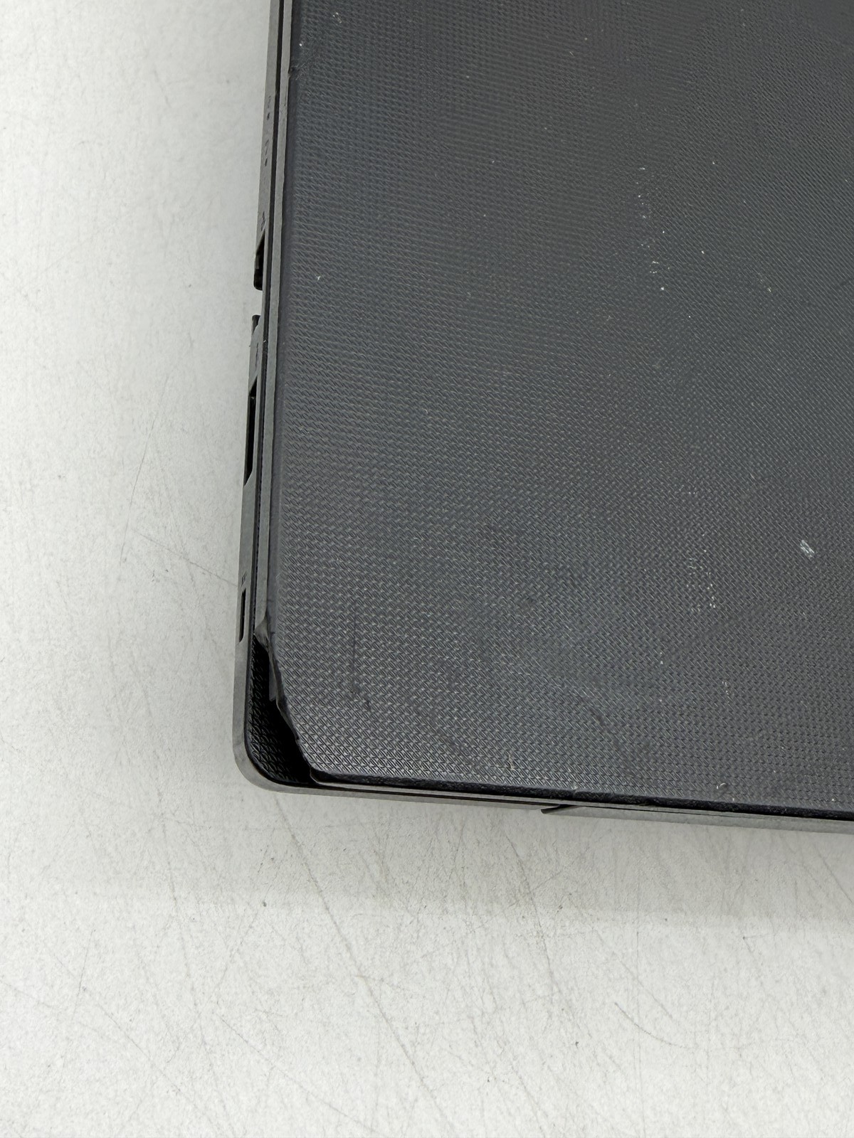 Lenovo V15 (G2) ITL 15.6″ -i3-1115G4- 8GB 256GB No OS Read