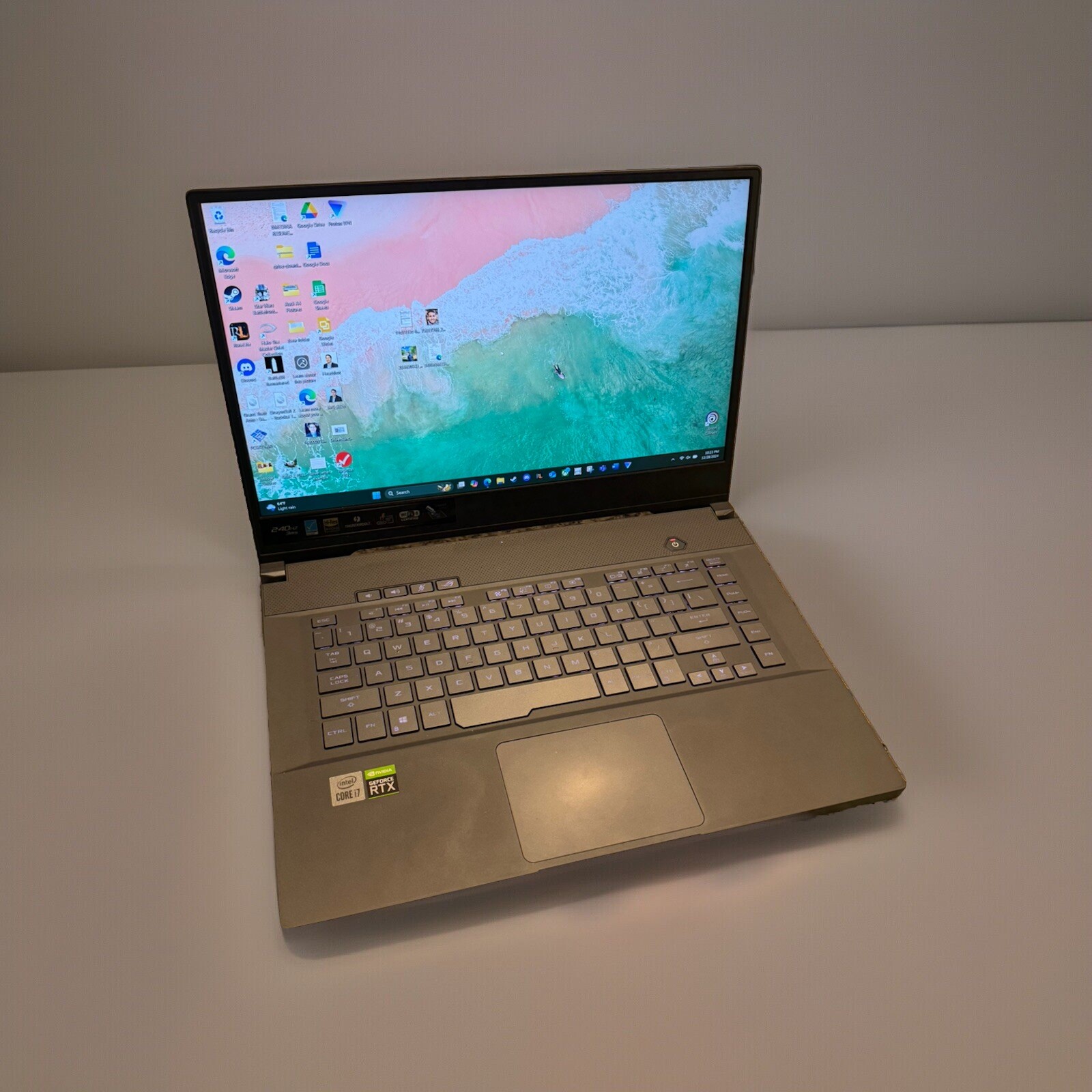 Asus ROG Zephyrus M15 GU502 240Hz FHD i7-10750H 16GB 1TB NVIDIA RTX 2070 – READ