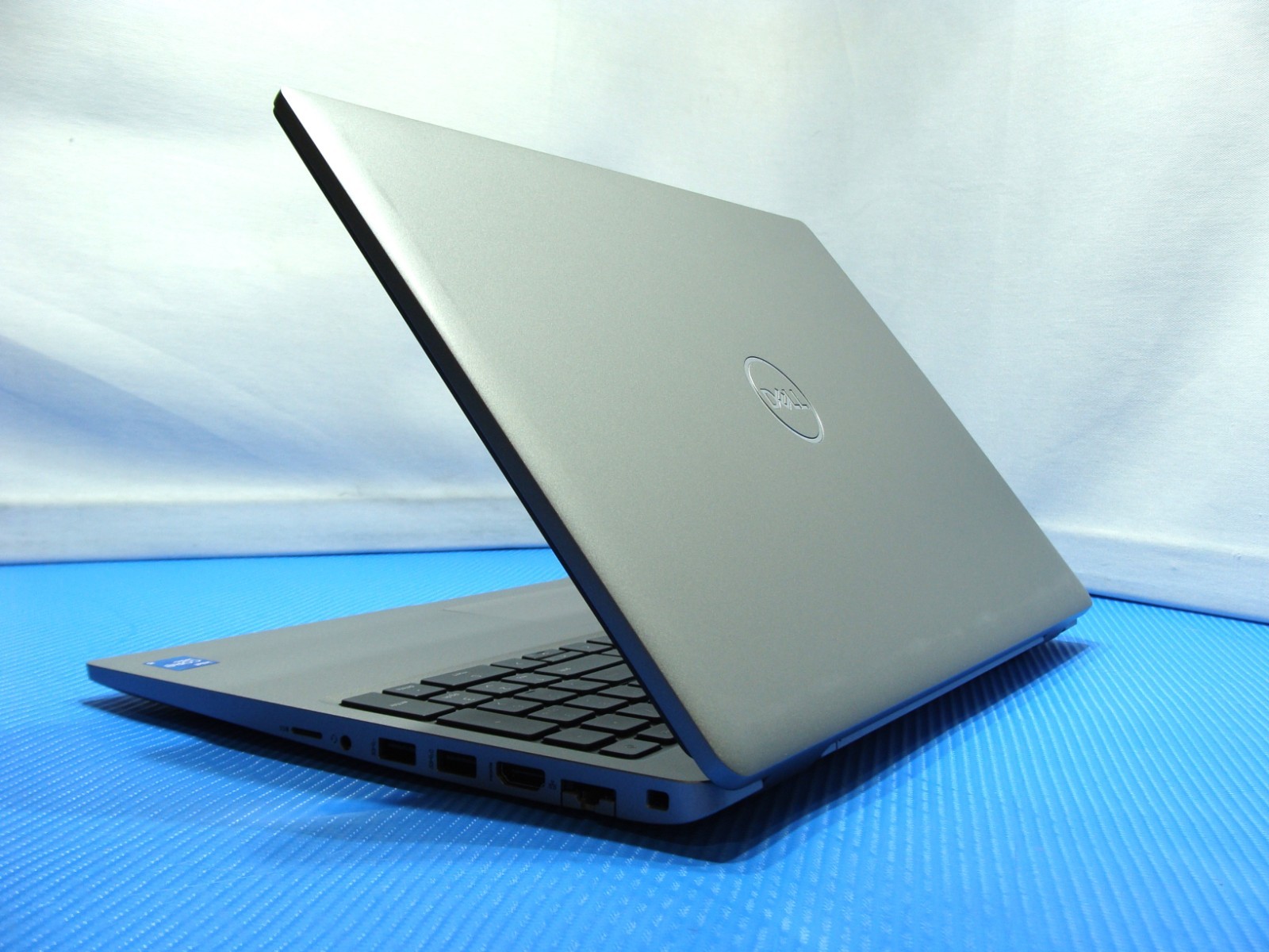 Dell Precision 3560 15.6″FHD i5-1145G7 2.6GHz 16GB 512GB T500 Win 11P +Charger