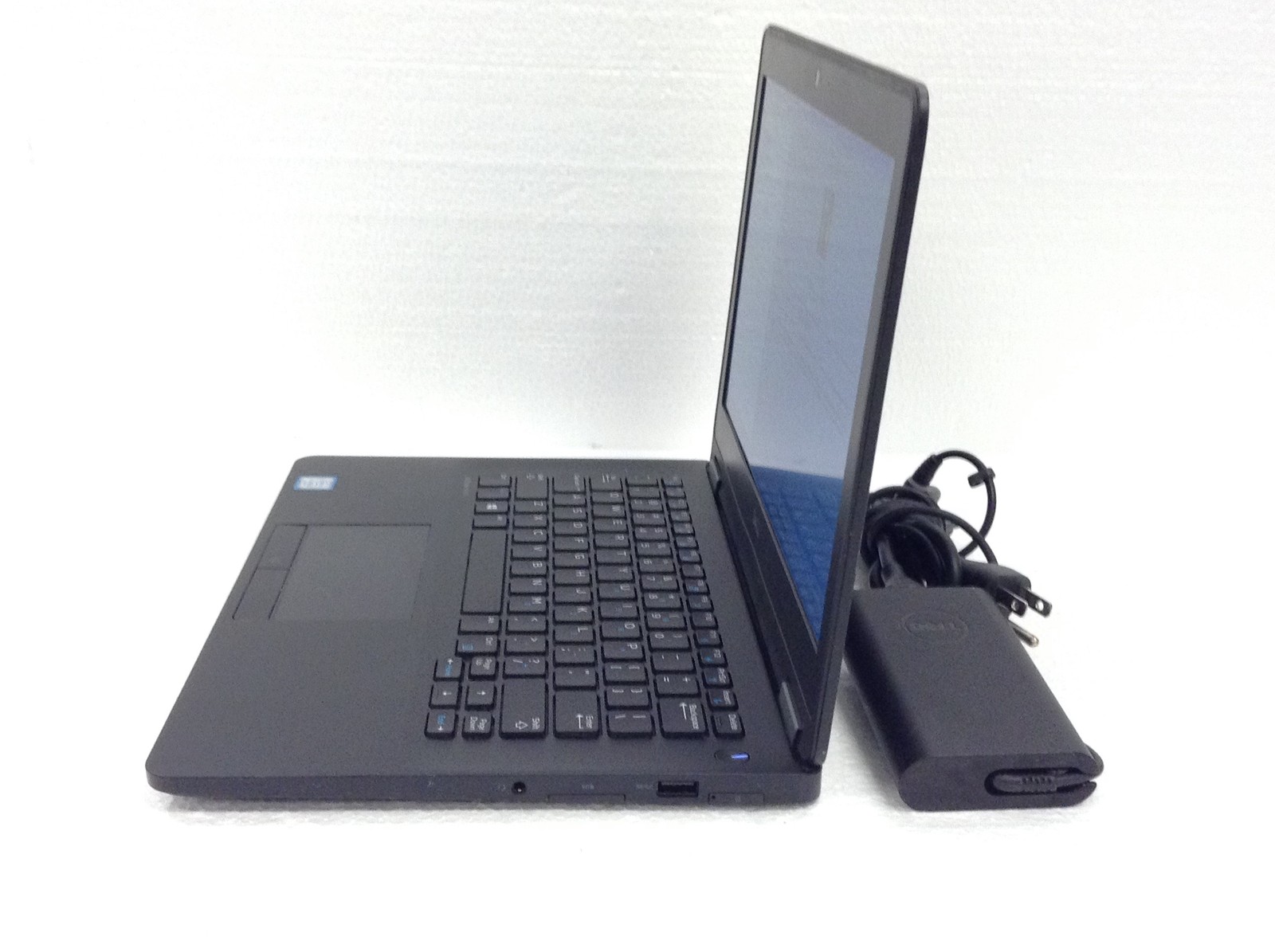 Dell Latitude E7270 Laptop i5-6300U 2.40GHz 12.5″FHD w/ Ac Adapter, NO HDD & RAM