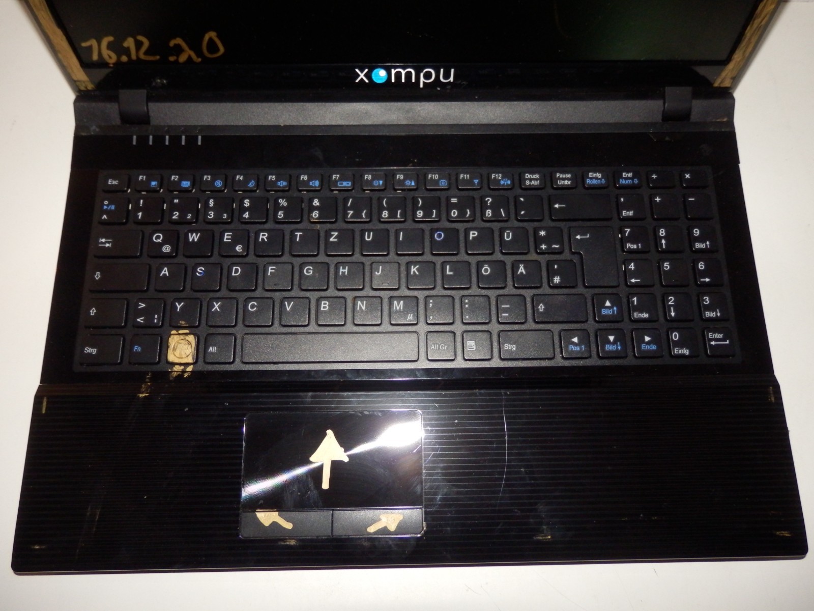 CLevo W251BU Laptop – 15.6 inch, 2 GB Ram, as faulty