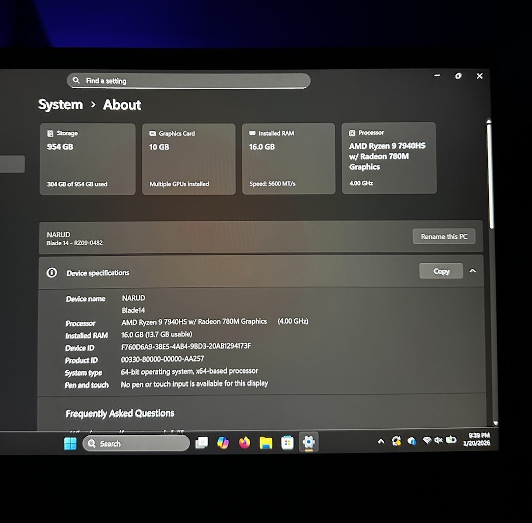 Razer Blade 14 RZ09-0482 Gaming Laptop 16GB, 950GB AMD Ryzen 9