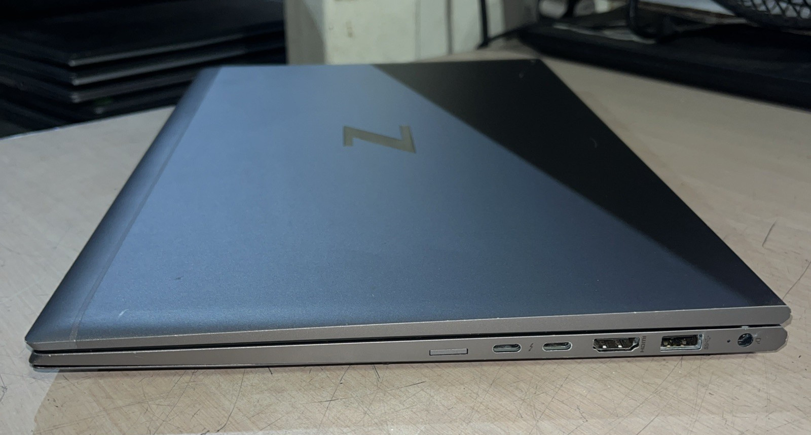HP ZBOOK FIREFLY 15 G7 INTEL CORE I7 10TH GEN 8GB RAM NO HD