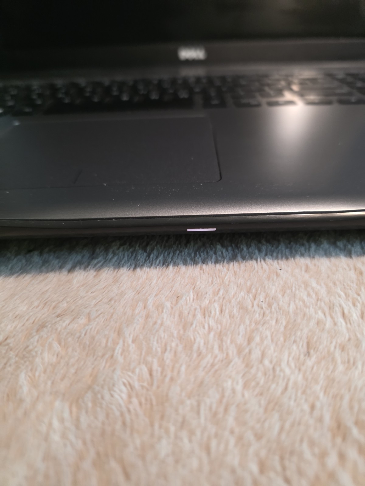 Dell Inspiron 17 5000 Series, i3 7th Gen Intel, 8GB DDR4, P32E001