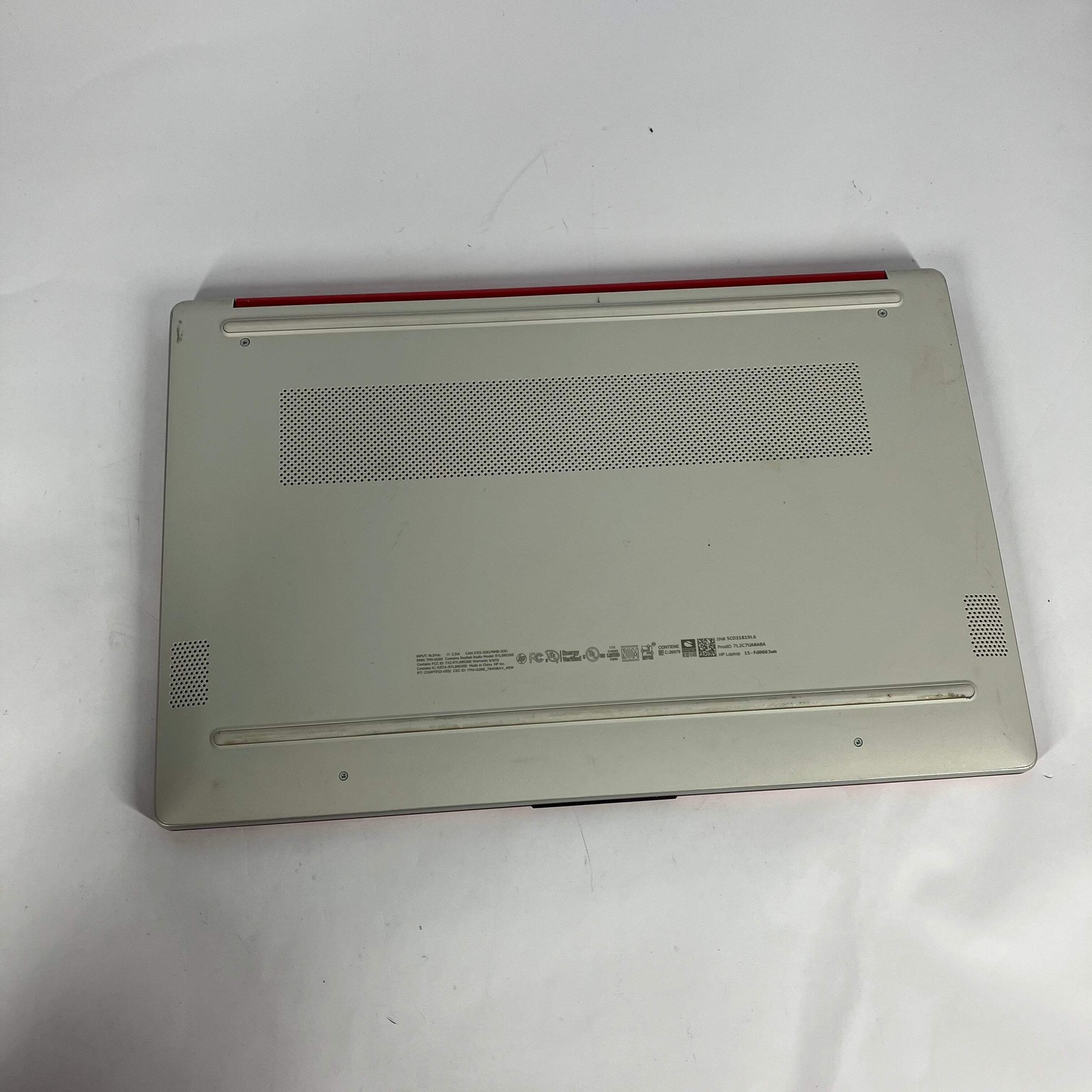 Broken HP Laptop 15-FD00083WM 15.6″ N200 1.0GHz 8GB RAM 128GB SSD Missing Keys