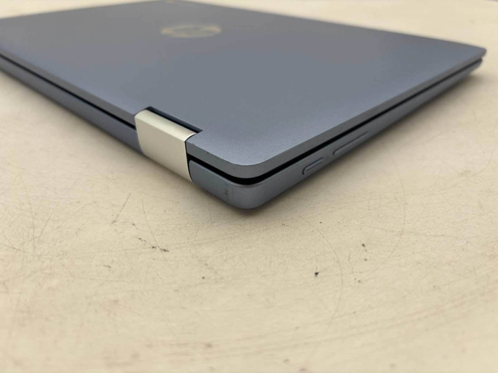 HP Chromebook x360 14b-cd0130wm 14″ 64 GB eMMC 4 GB RAM Intel N100 ChromeOS