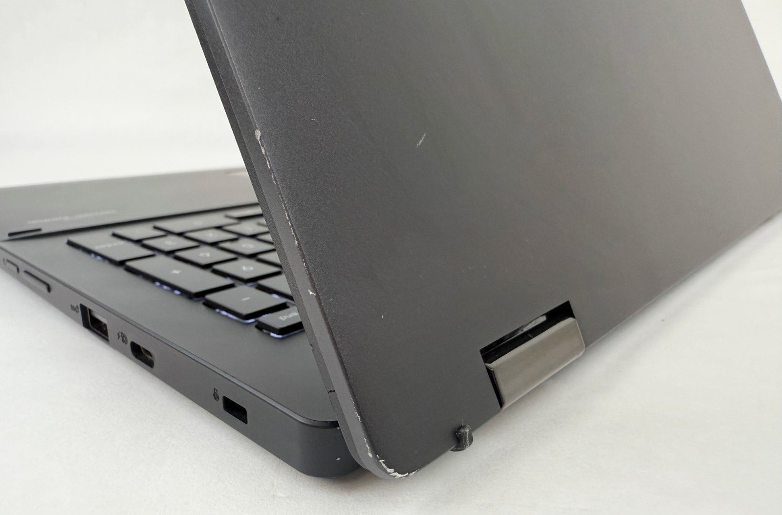ASUS CX5601 16″ FHD Touch Intel Core i3 8GB 128GB Chromebook 2in1 Laptop