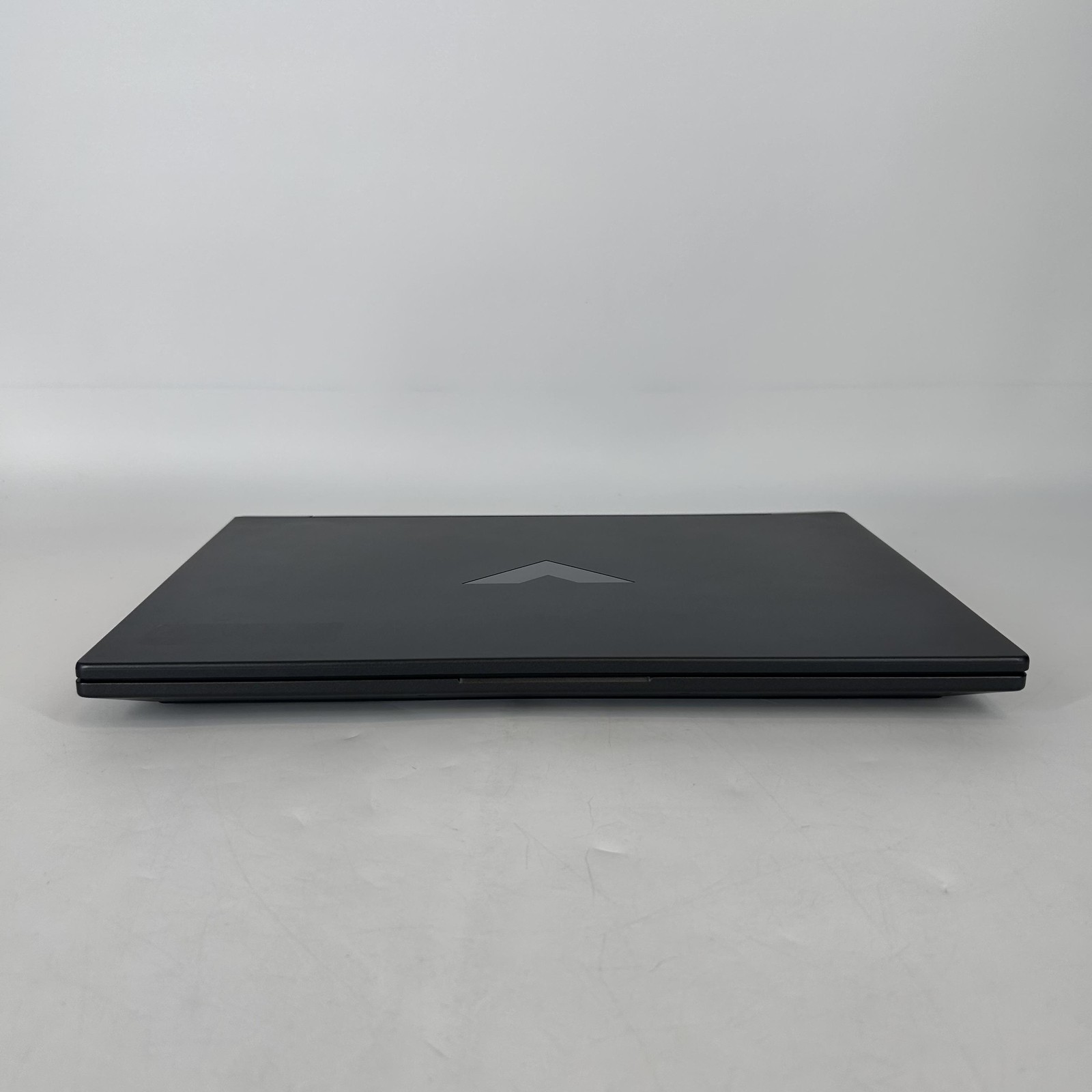 HP Victus Gaming 15 Gray 144Hz FHD 3.0 GHz Ryzen 5 7535HS 8GB 512GB SSD RTX 2050