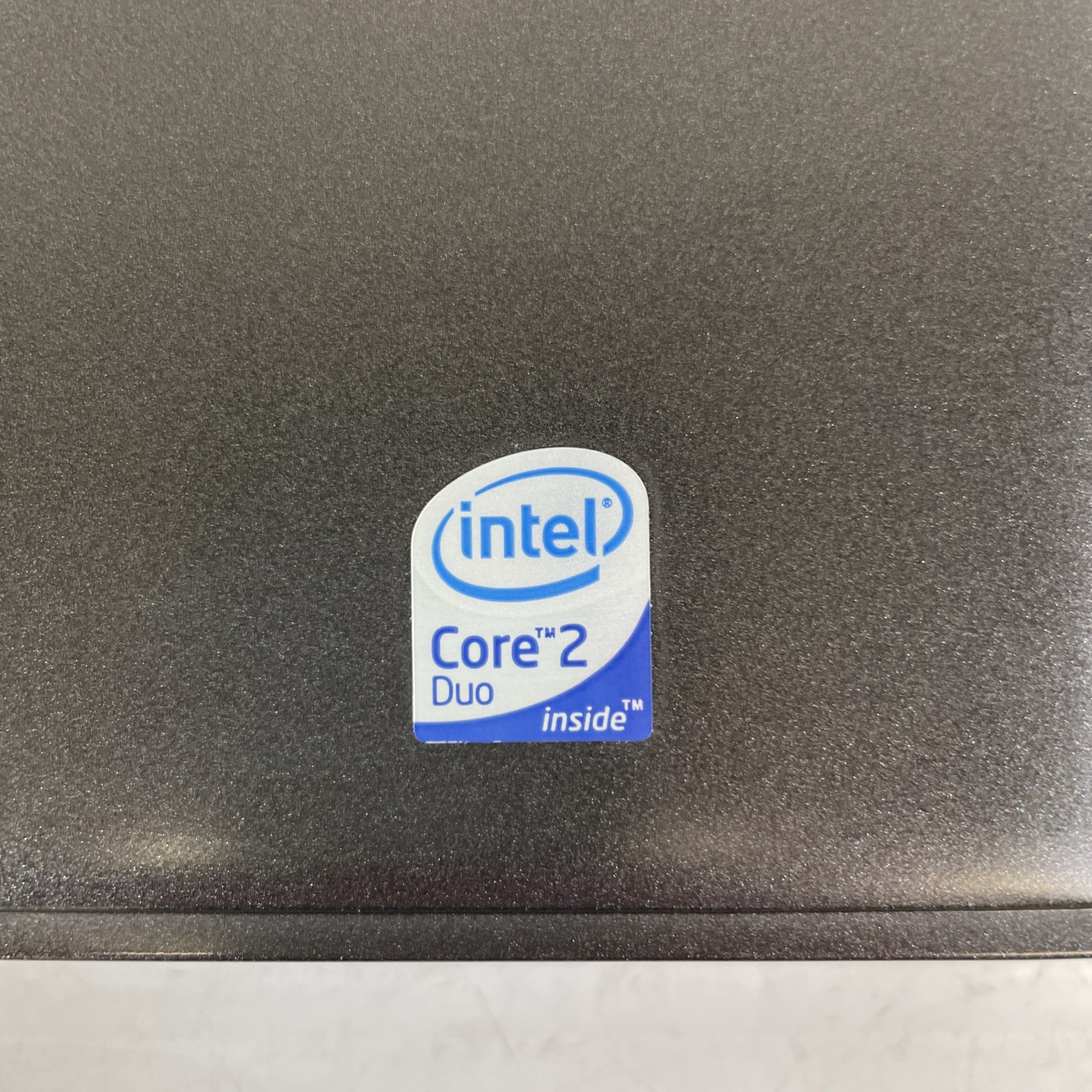 Retro Dell Latitude D630 14.1″ Laptop Intel C2D 2GHz 2GB RAM 80GB HDD WinXP