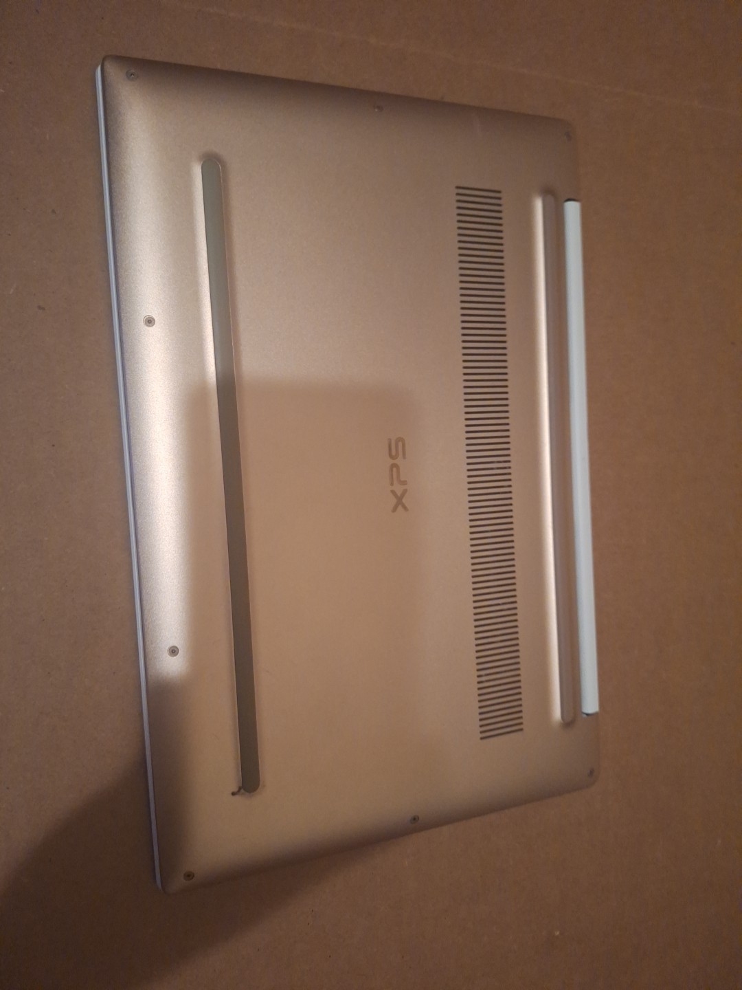 Dell XPS 13 7390 13.3” FHD i7-10710U @ 1.10GHz 16GB RAM 256GB ROSE GOLD TOUCH