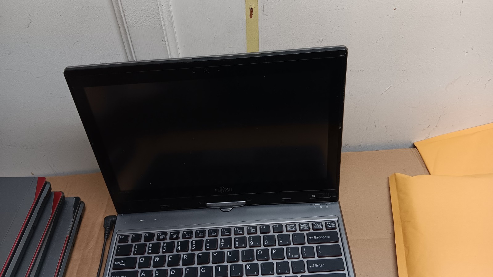 Lot of 4 Fujitsu LifeBook T726 T725 Laptops For Parts or Repair