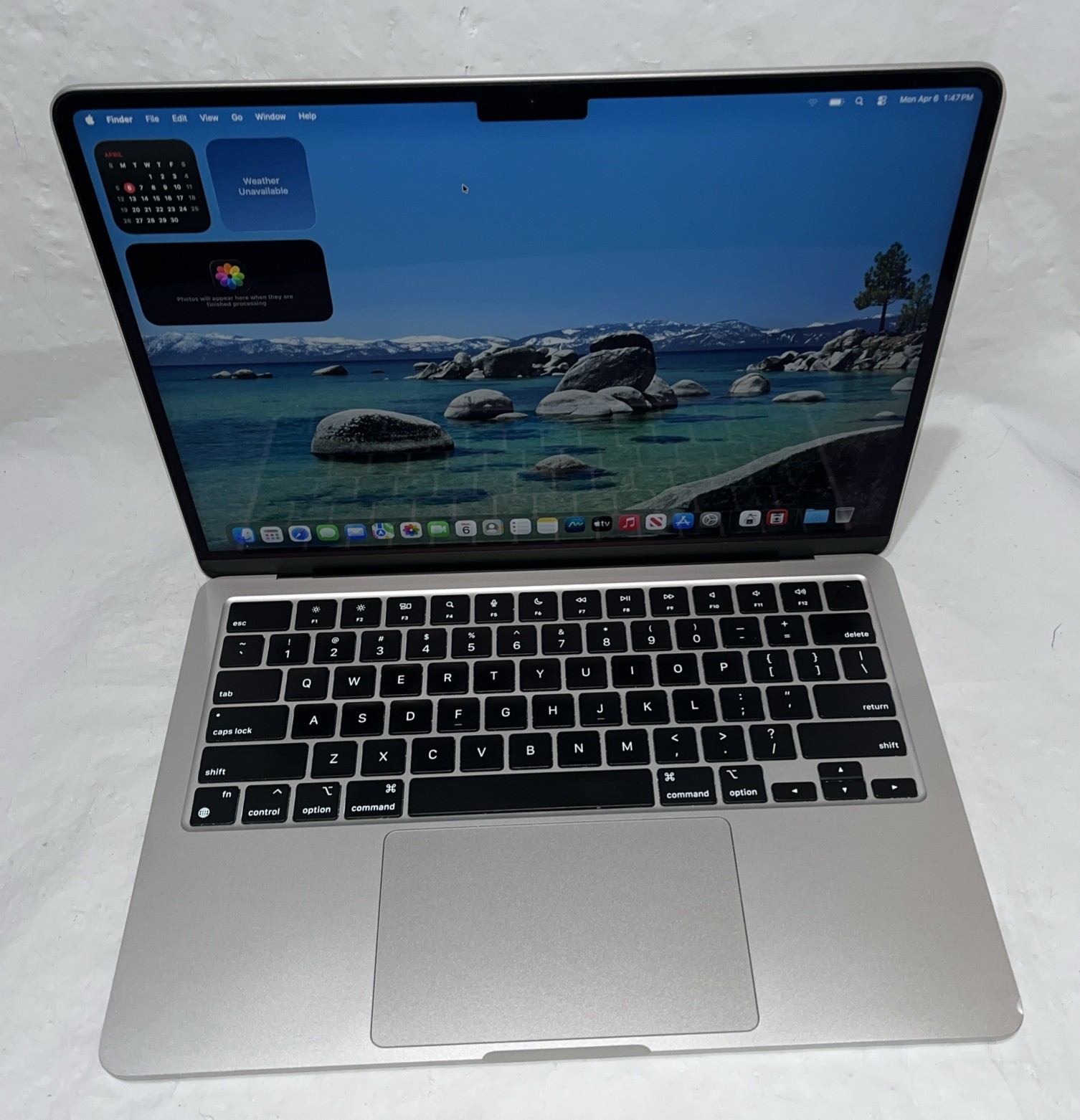 Apple A2681 MacBook Air Mid 2022 M2 8 Core@3.49GHz, 8GB DDR5, 250GB M2, Tahoe