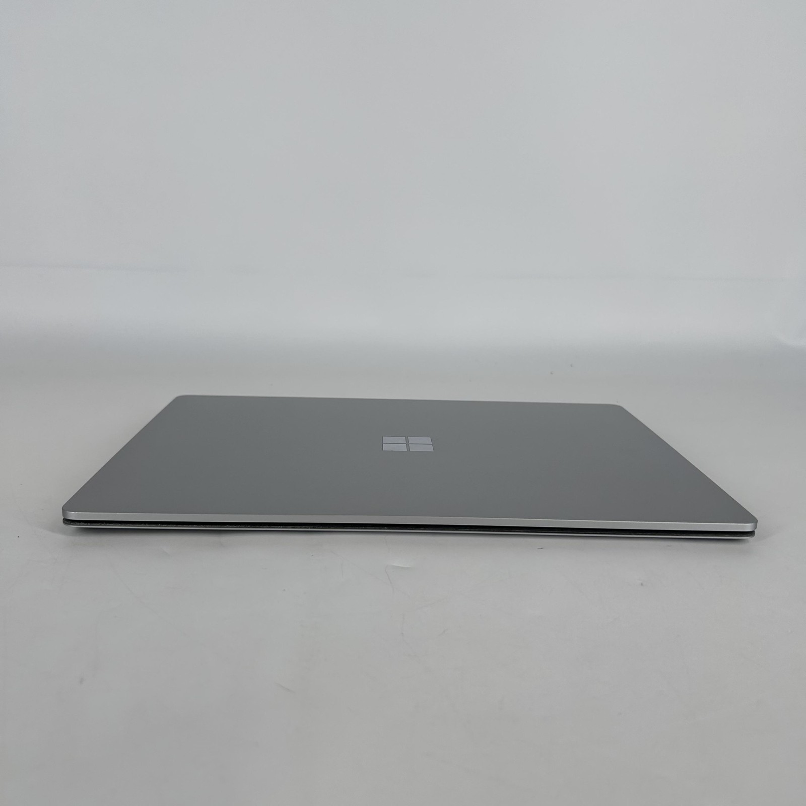 Microsoft Surface Laptop 4 13.5 NON-TOUCH 2K i5-1135G7 2.40GHz 8GB 512GB SSD
