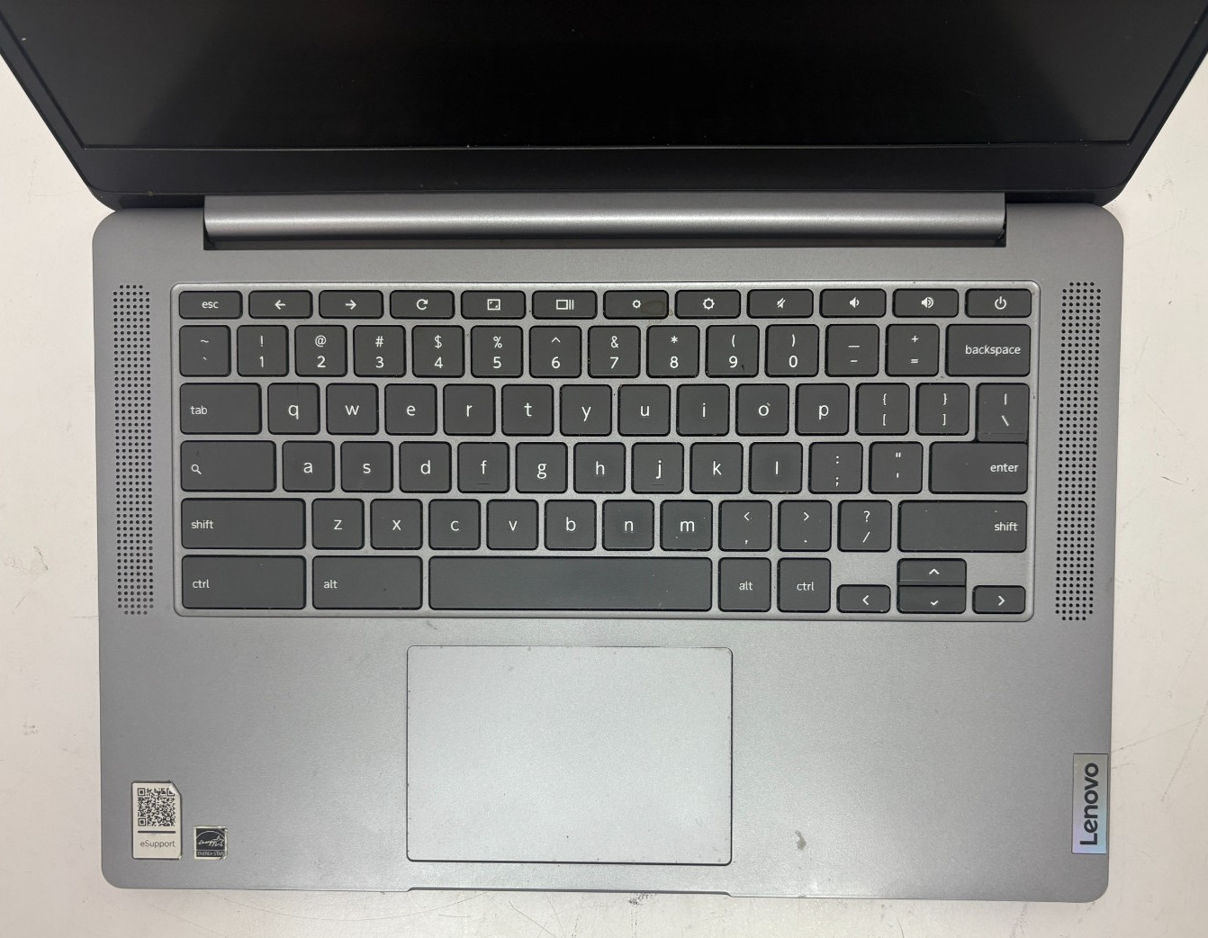Lenovo IdeaPad 3 14M836 14″ Chromebook Laptop Computer 4GB RAM 32GB Storage