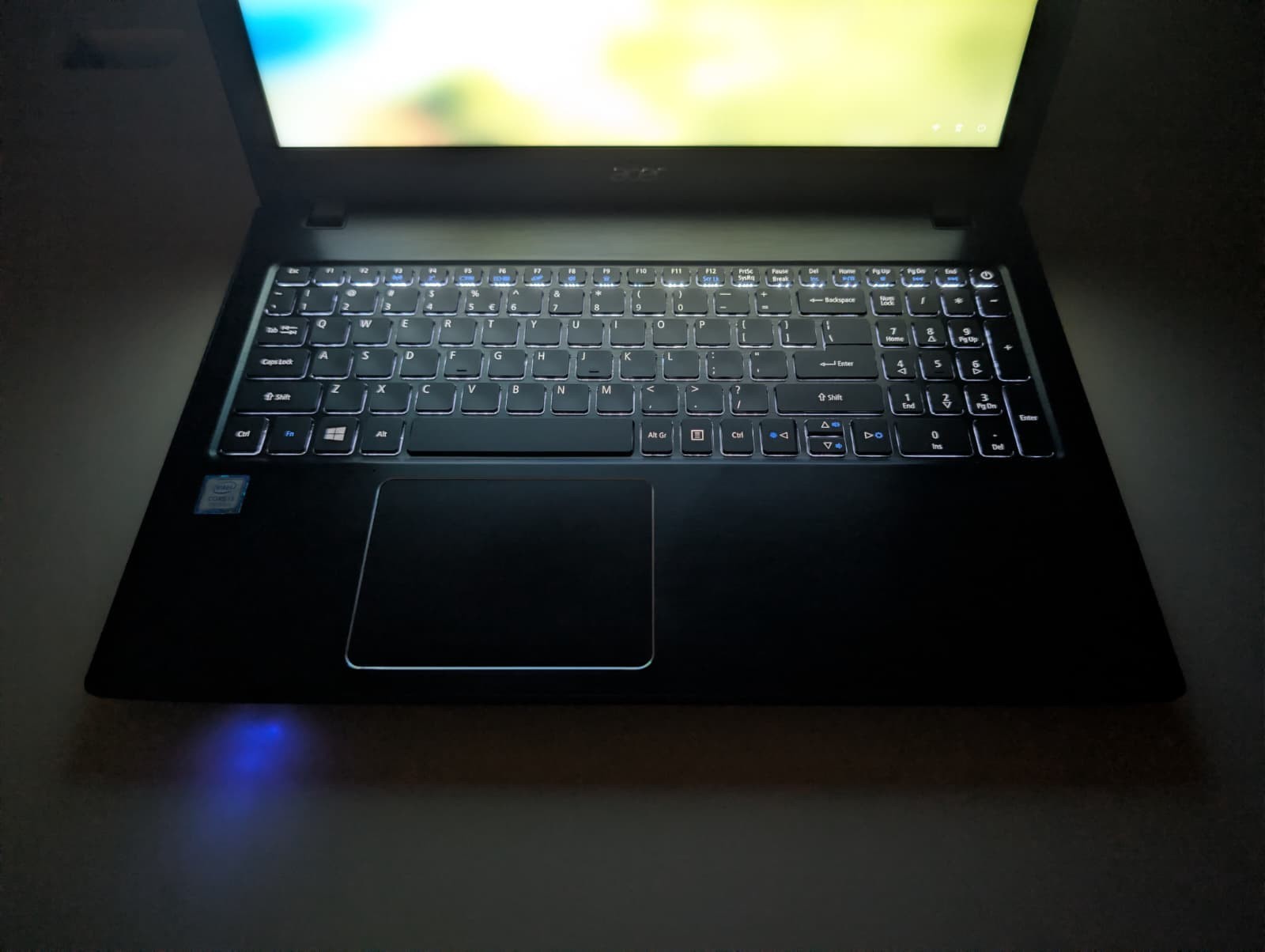 15″ ACER ASPIRE E5-575 | i3-7100U 16GB RAM 256GB SSD | FHD Backlit | Win 11 DVD