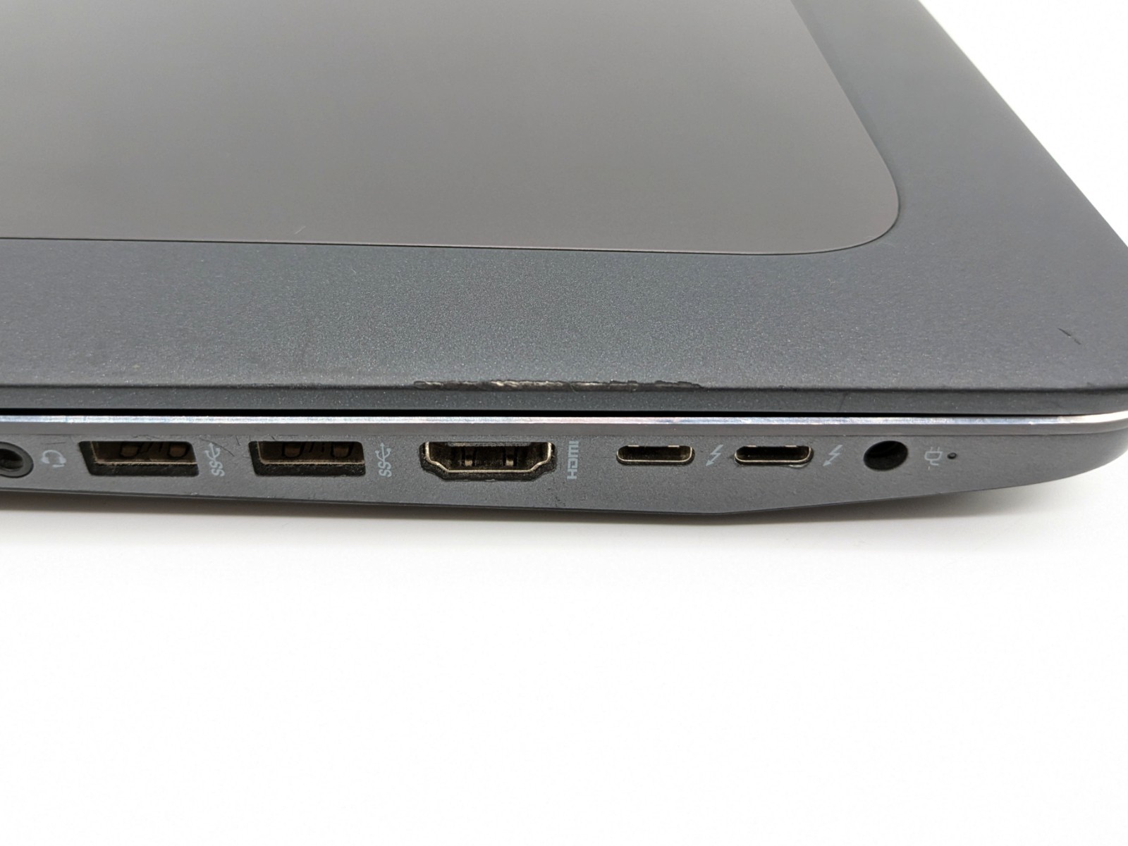 HP ZBook 15 G4 – Intel Core i7-7700HQ, 8GB RAM, NVIDIA, no OS/SSD/AC Adapter