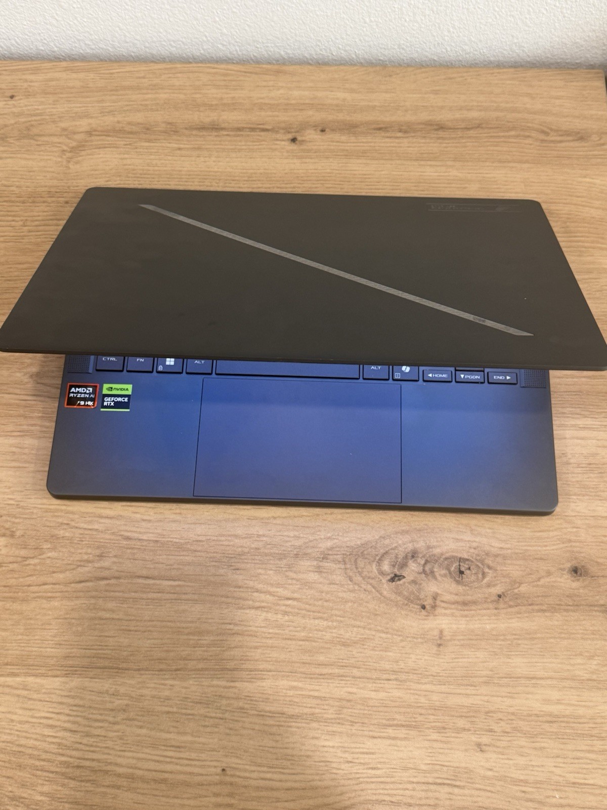 ASUS ROG Zephyrus G14 14″ OLED 3K 120Hz-Ryzen AI 9 HX 370 – 32GB -RTX 5070 Ti