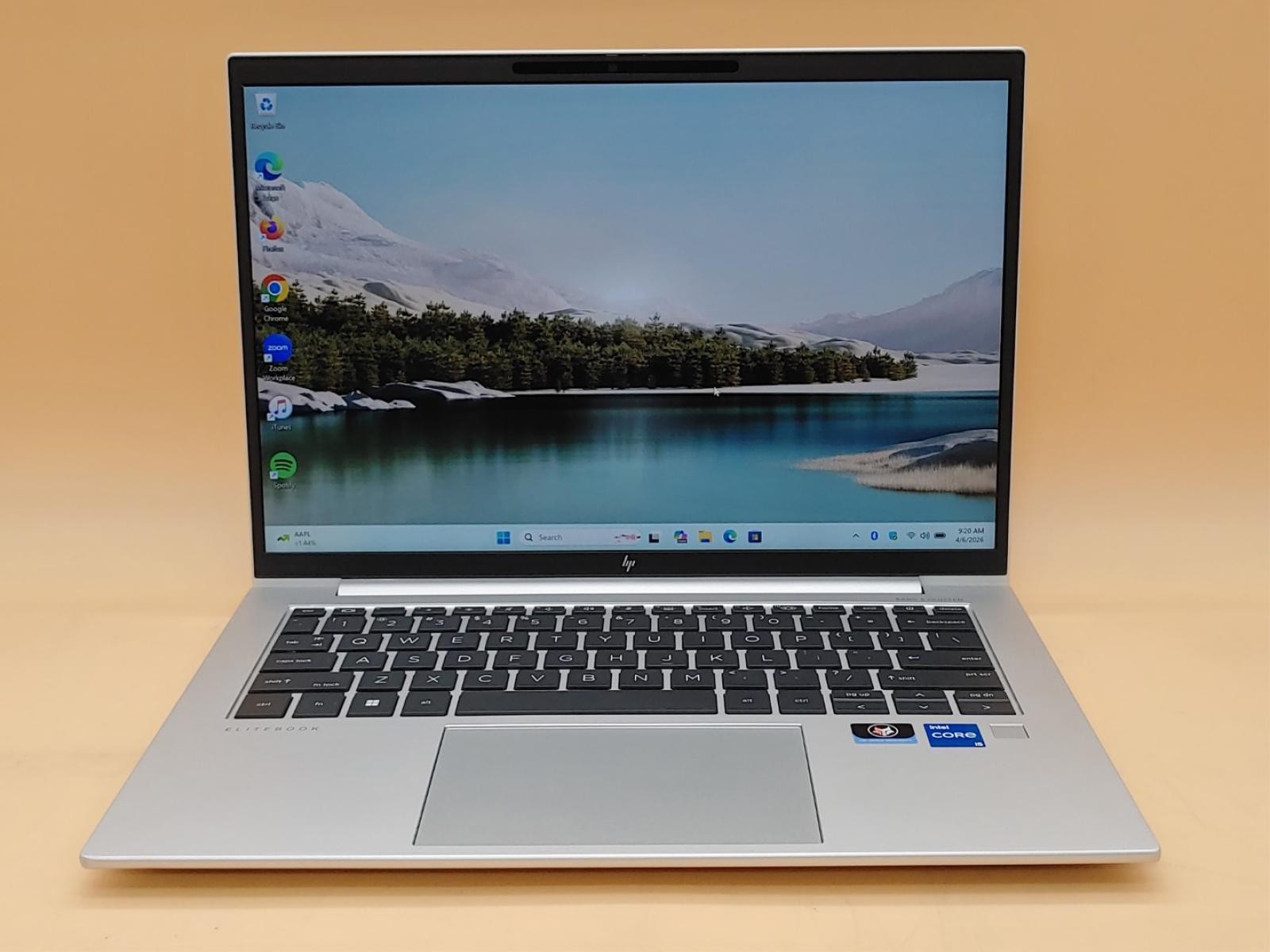 HP EliteBook 840 G9 14″ FHD Intel i5-1235U 16GB 512GB SSD Win11Pro *NO A/C*