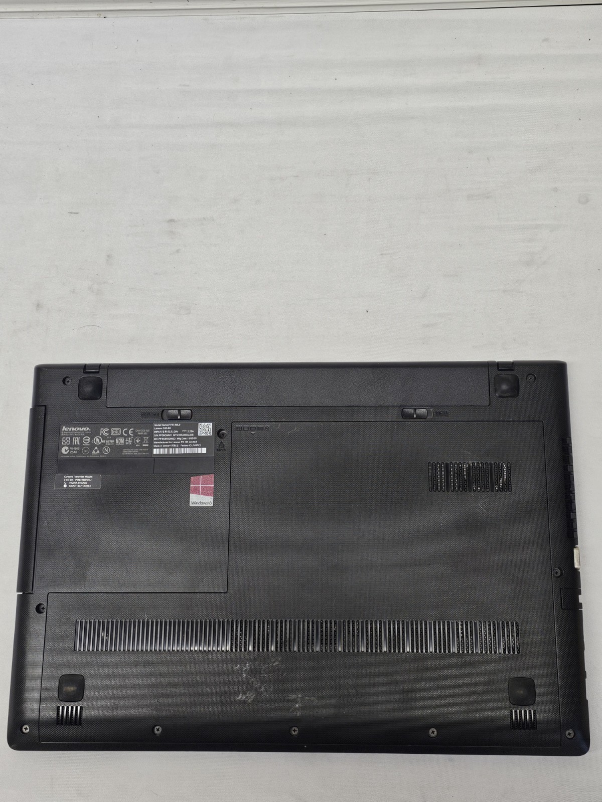 Lenovo 650-80 Laptop – i3-4030u – 4GB RAM – 1TB HDD – BAD BATTERY – Windows 10