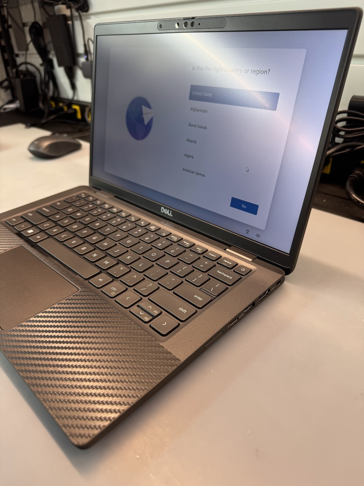 Dell Latitude 7330 13″ INTEL CORE i7-1245U 512GB SSD 32GB RAM WINDOWS 11 B