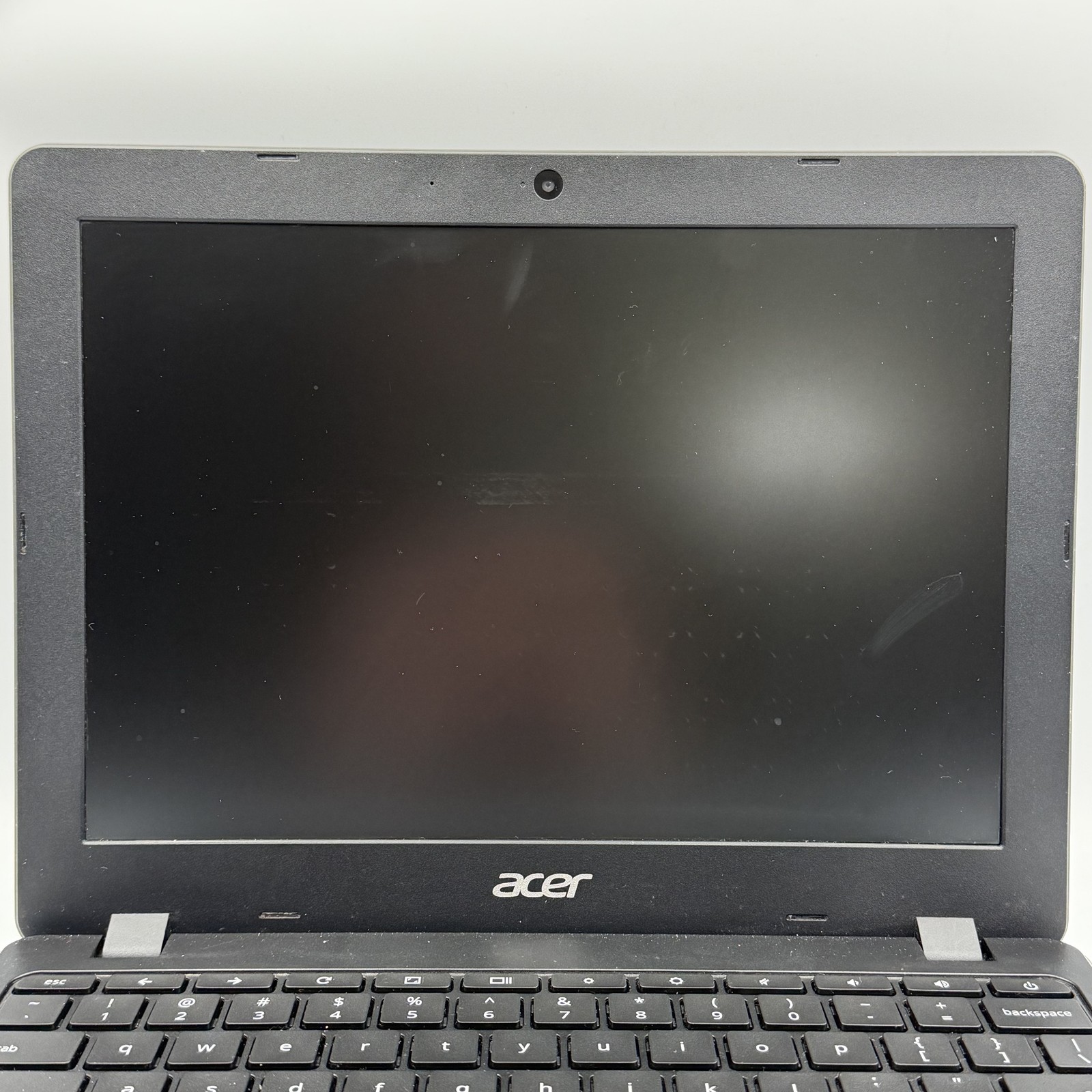 Acer Chromebook C871 WiFi 4GB RAM 32GB eMMC 1.6″ Chrome OS – No Power Adapter