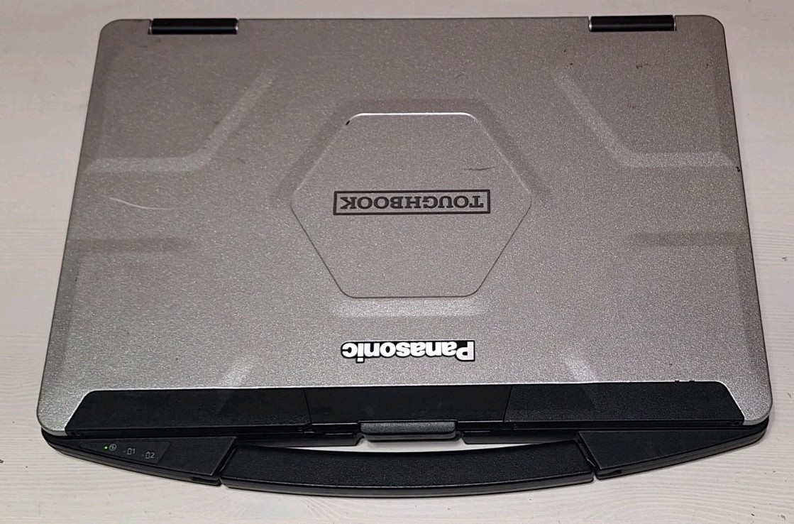 Panasonic ToughBook CF-54 MK3 Touch, i5-7300U 2.60GHz 8GB 250GB SSD Win 11 Pro