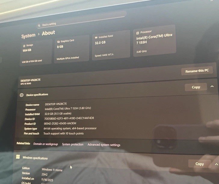 XPS 16 9640 Intel core i7 9750H 32gb ram custom spec 4060 graphics 1tb