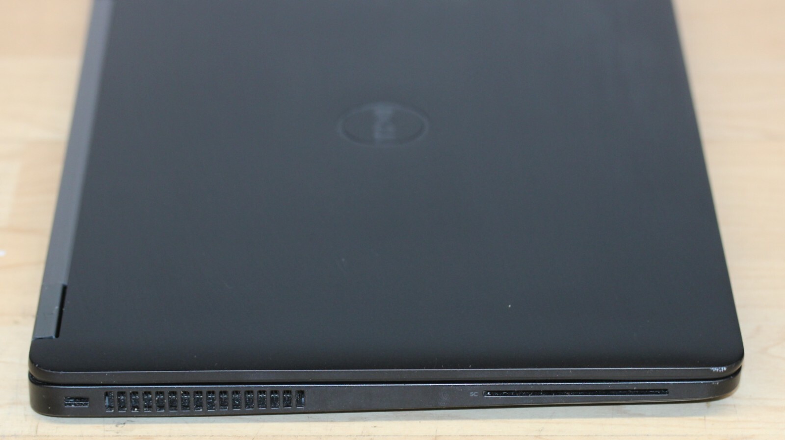 Latitude E7270 12.5″, i5 2.4GHz 6th Gen, 8GB, 250GB SSD, Win 10 Pro (free ship)