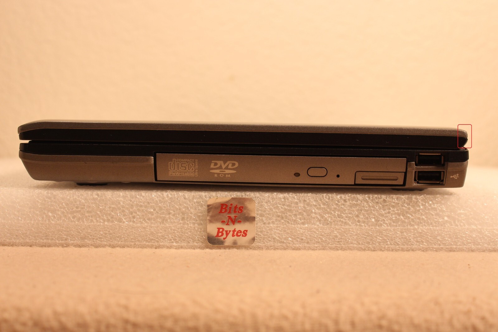 Dell D620 (1.83GHz/2GB/160GB/DVDRW) WXGA+ Windows XP PRO, SERIAL Port