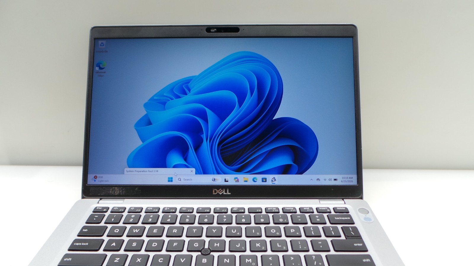 Dell Latitude 5410 | 14″ | i7-10810U 1.10GHz | 16GB RAM 512GB NVMe | ***READ***