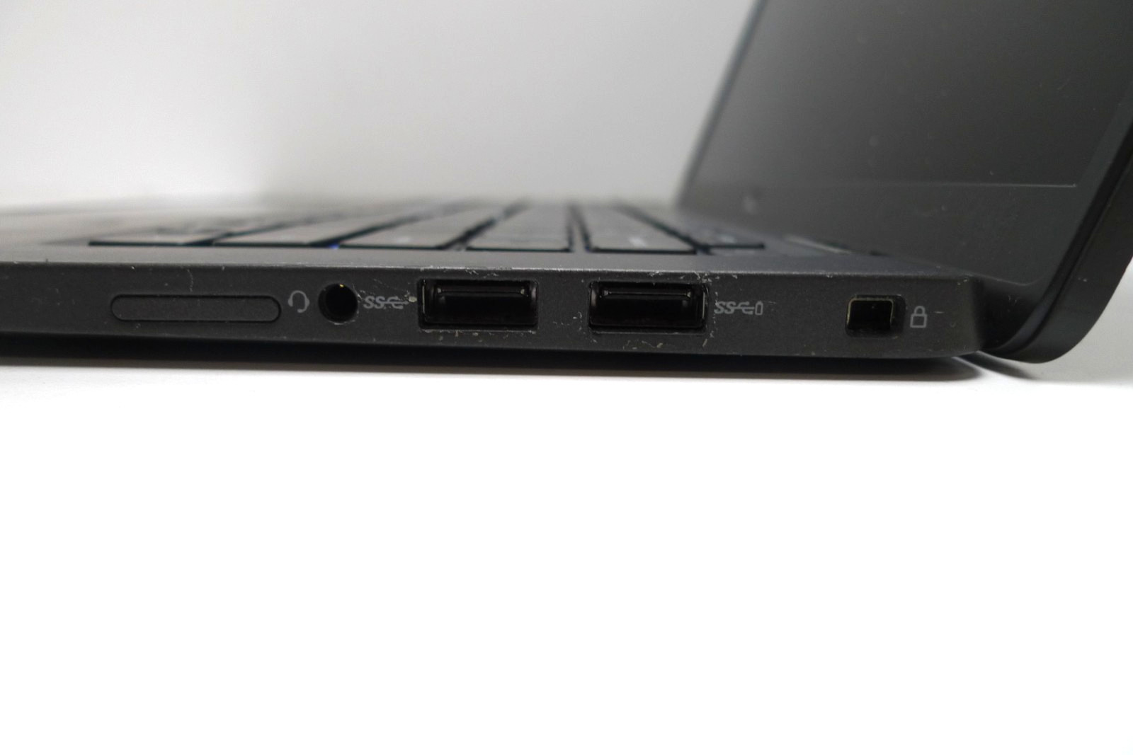 Dell Latitude 7410 | i5-10310U | 8GB RAM | 256GB NVMe | Linux | Key Wear | Read