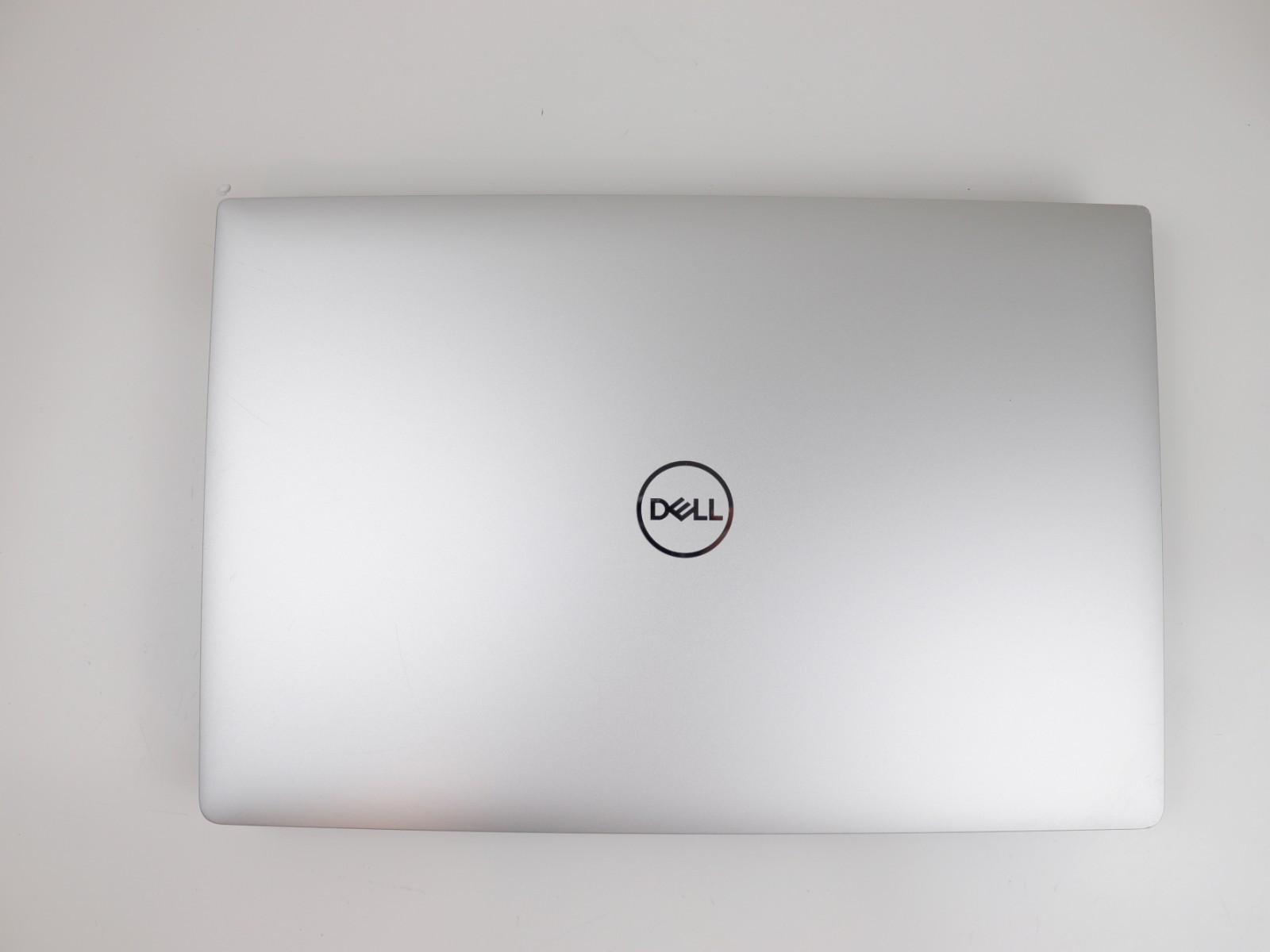 Dell XPS 7590 15.6″ 4K Intel Core i7-9750H 16GB DDR4 512GB SSD NVIDIA GTX 1650