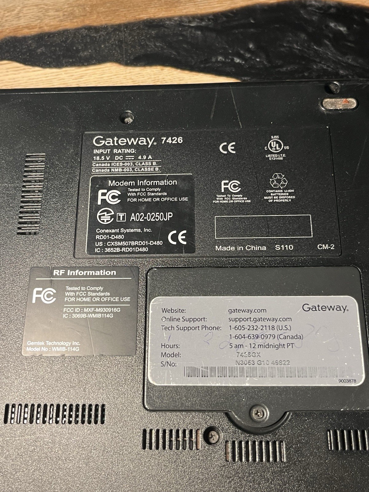 Gateway 7426GX Laptop AMD Athlon 64 3700+ 1GB RAM 100GB HDD Windows XP