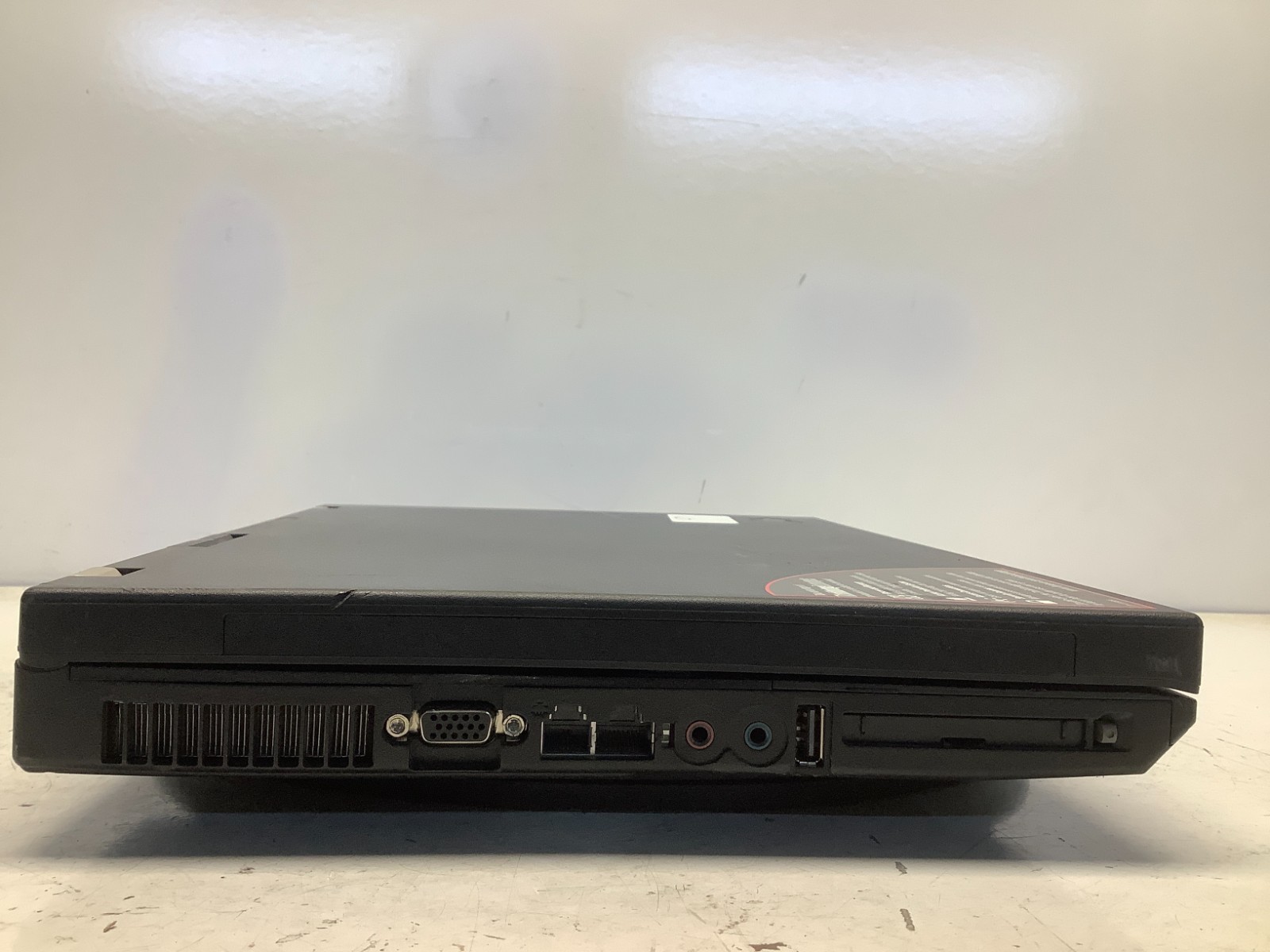Lenovo ThinkPad R61E Intel Celeron 540 1.86GHz 1 GB NO HDD