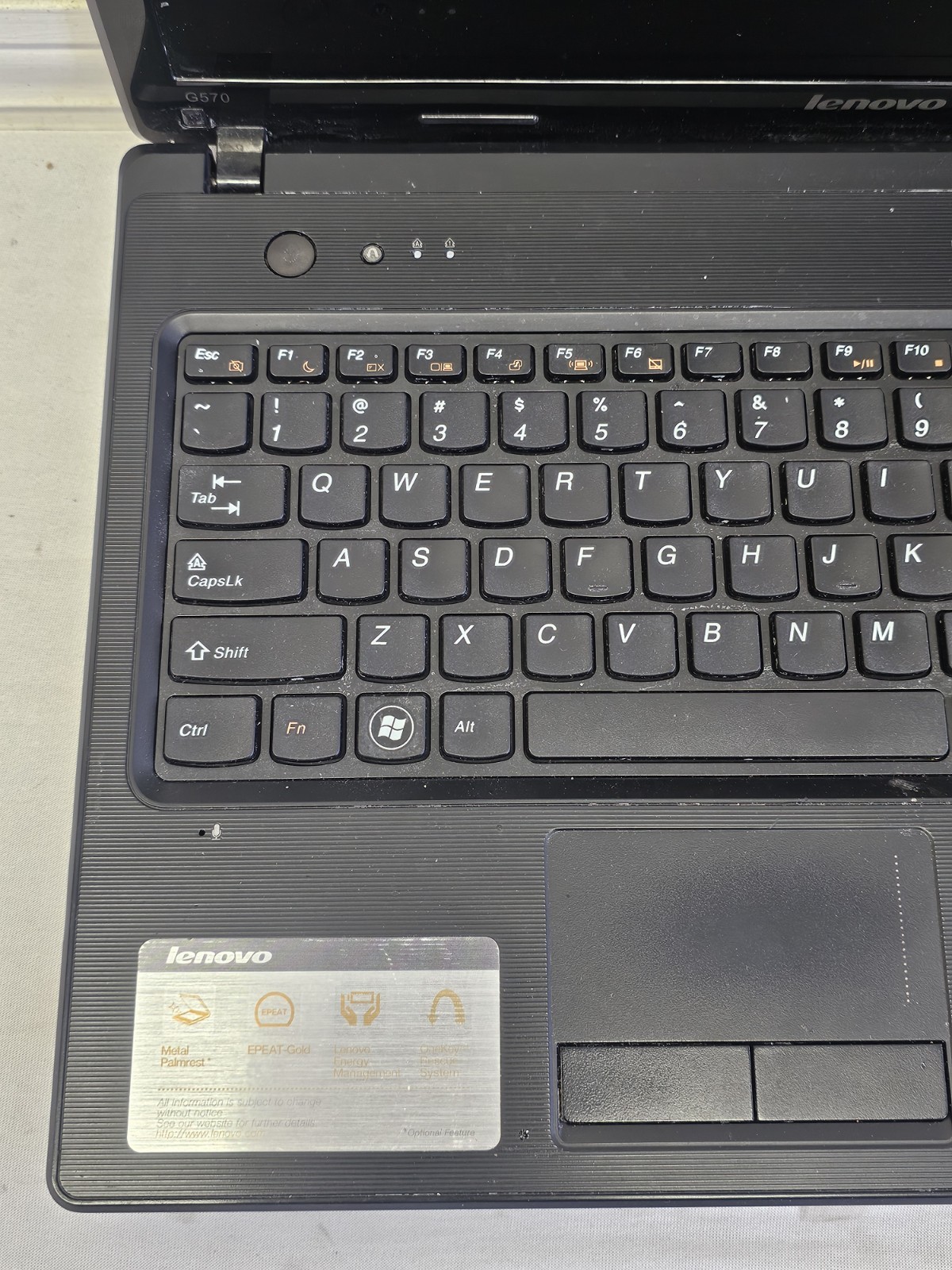Lenovo G570 Laptop – Pentium B950 – 4GB RAM – 750GB HDD – Parts/Repair Read Desc