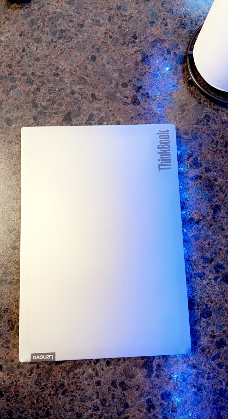 Lenovo ThinkBook 14 IML 14″ (256GB SSD, Intel Core i5 10th Gen., 4.20 GHz, 8GB)
